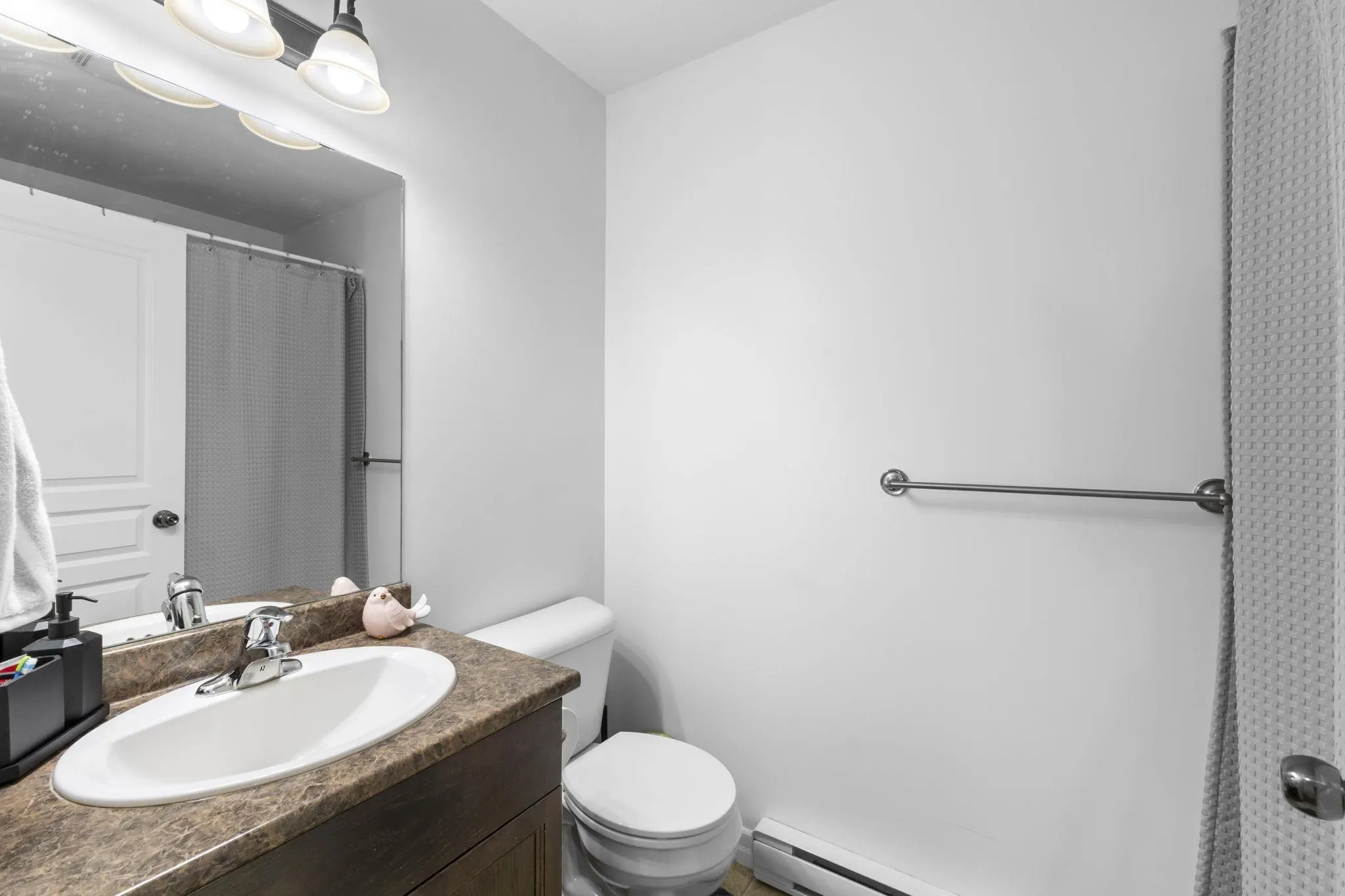 15 46832 Hudson Road