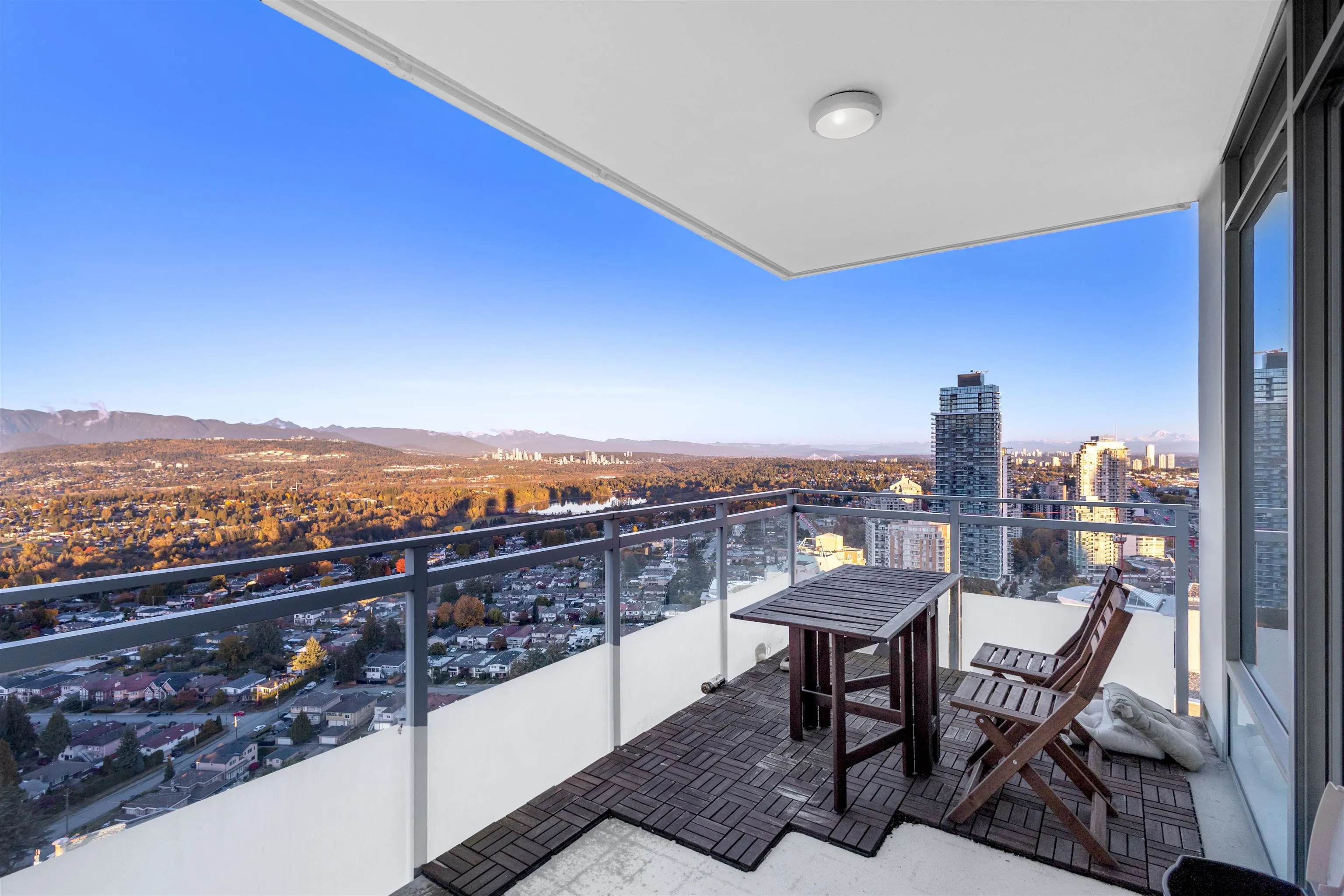 2909 4508 Hazel Street