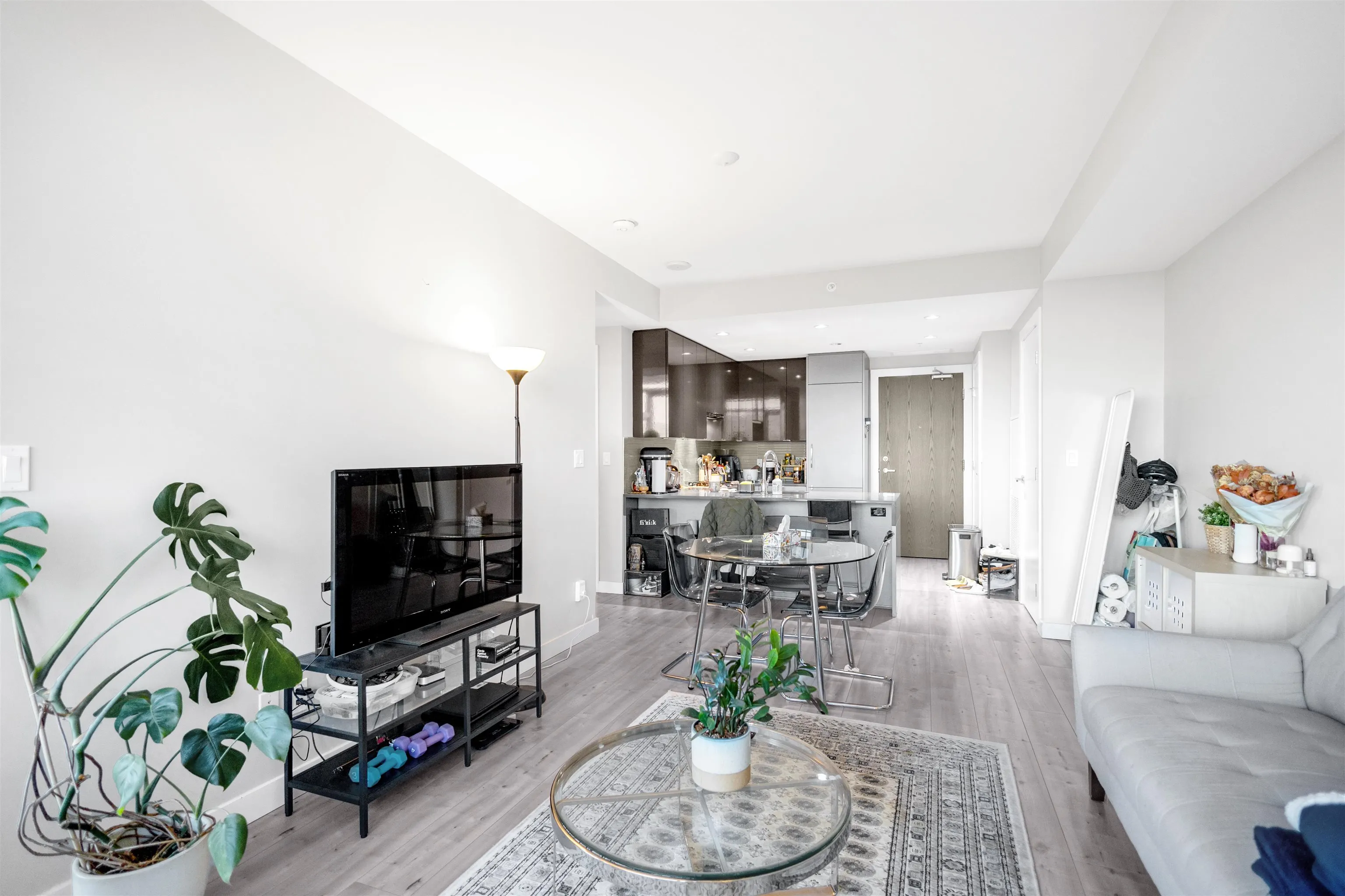 2909 4508 Hazel Street