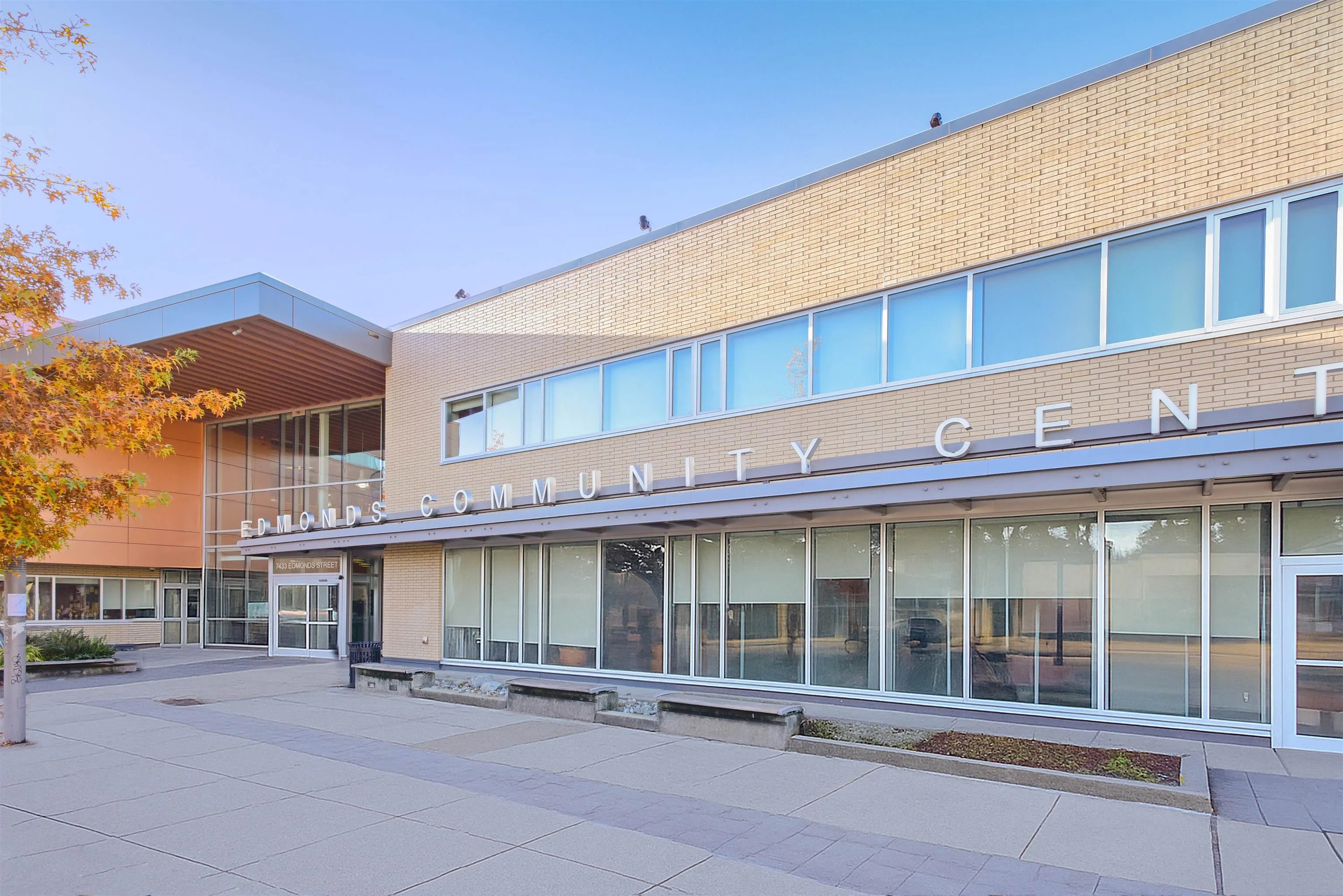 3102 7088 Salisbury Avenue