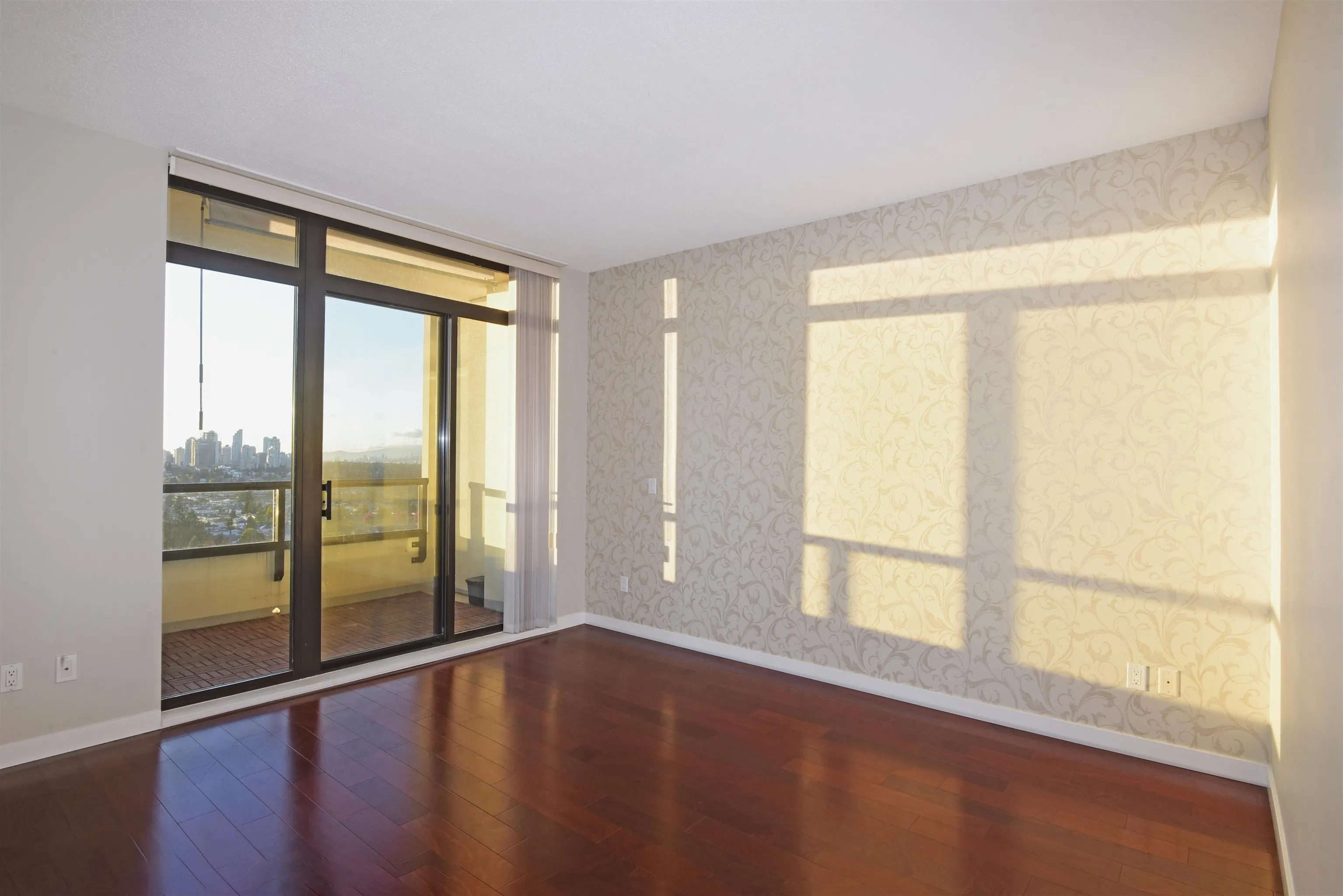 3102 7088 Salisbury Avenue