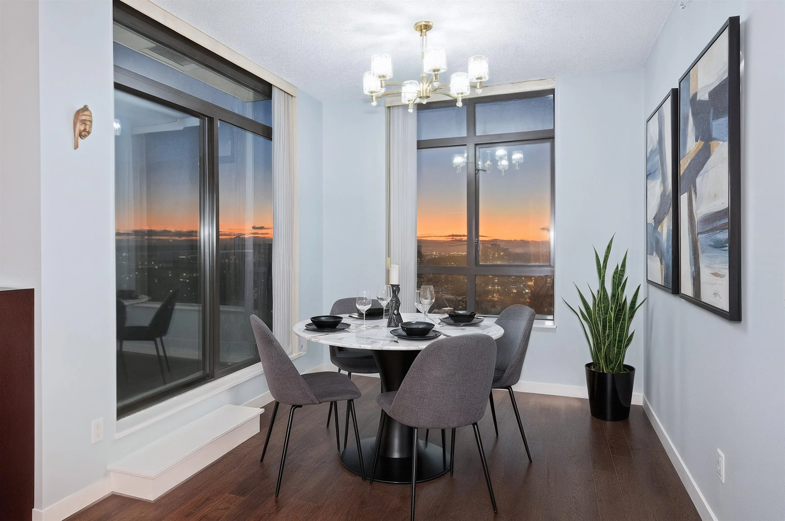 3102 7088 Salisbury Avenue