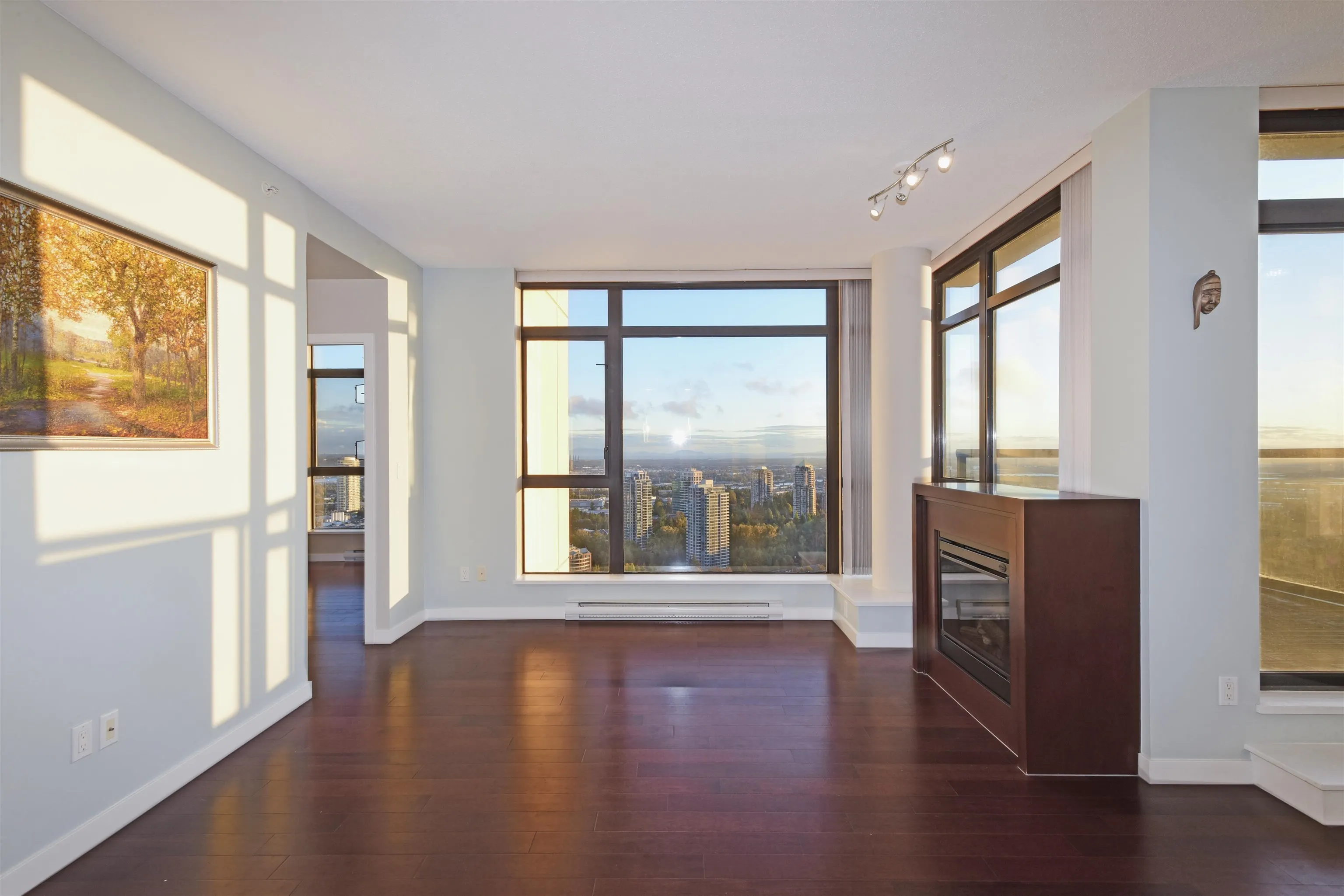 3102 7088 Salisbury Avenue