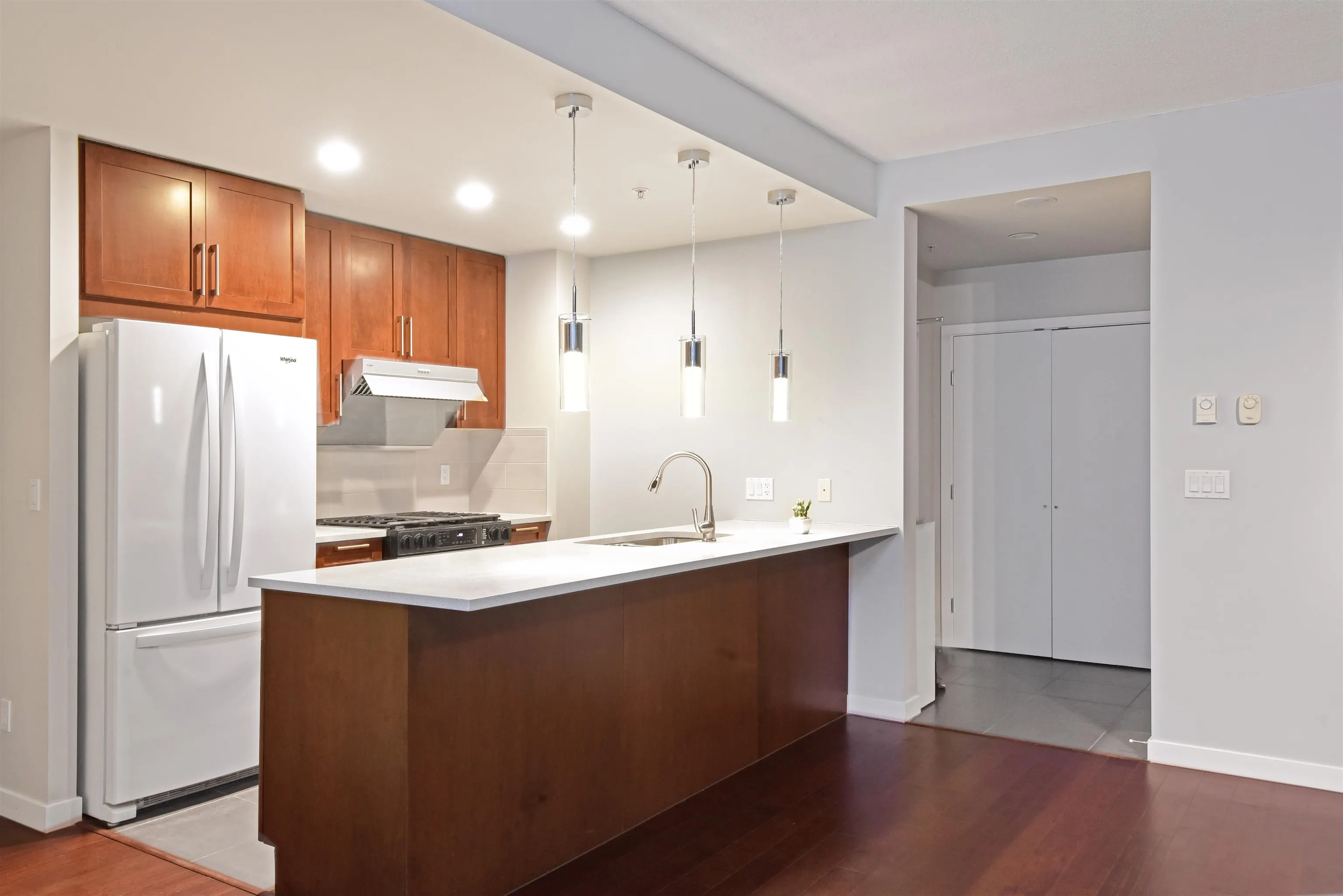 3102 7088 Salisbury Avenue