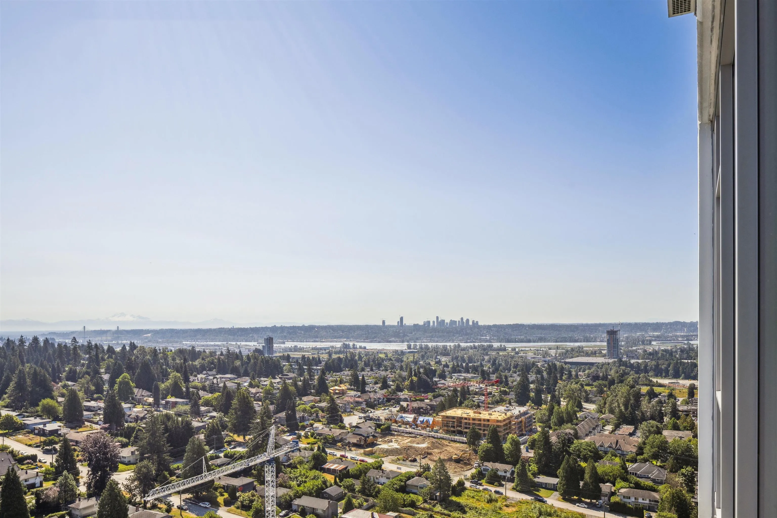 2503 555 Sydney Avenue