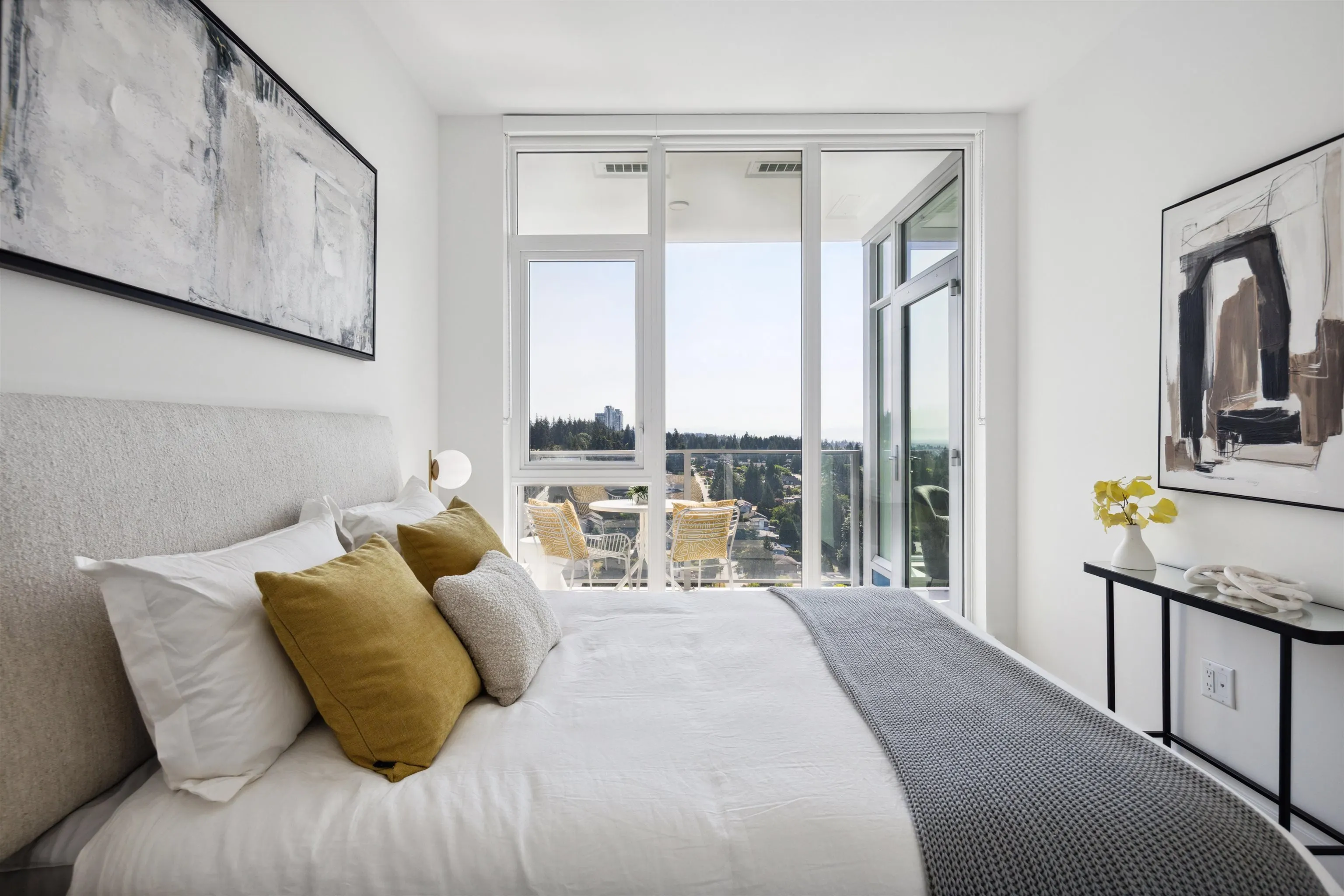 2503 555 Sydney Avenue