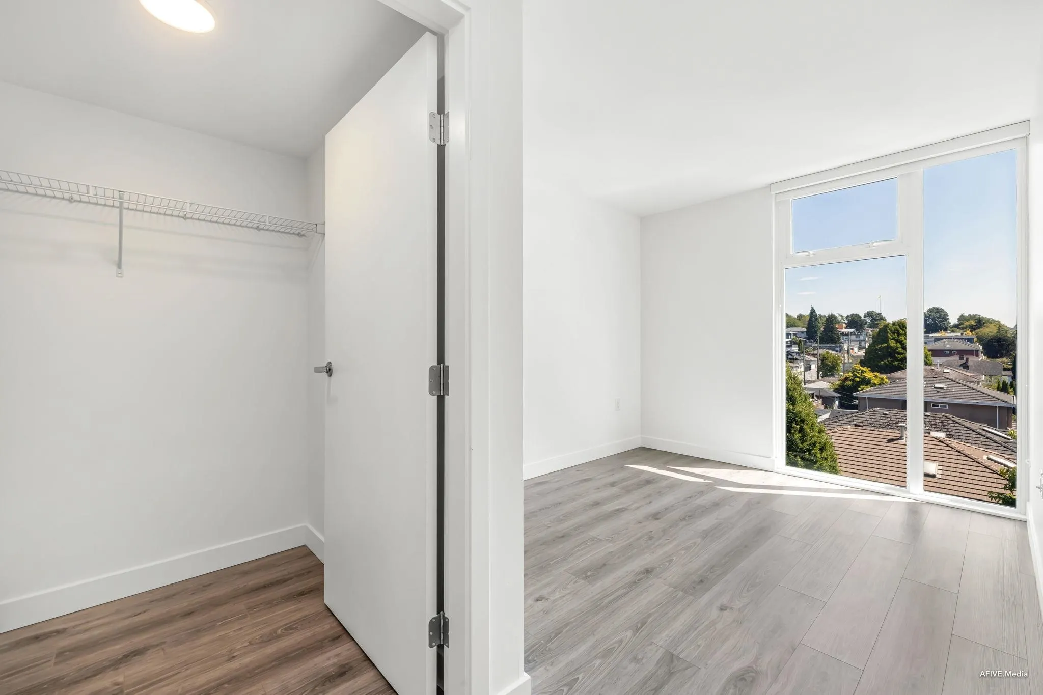 406 8181 Chester Street