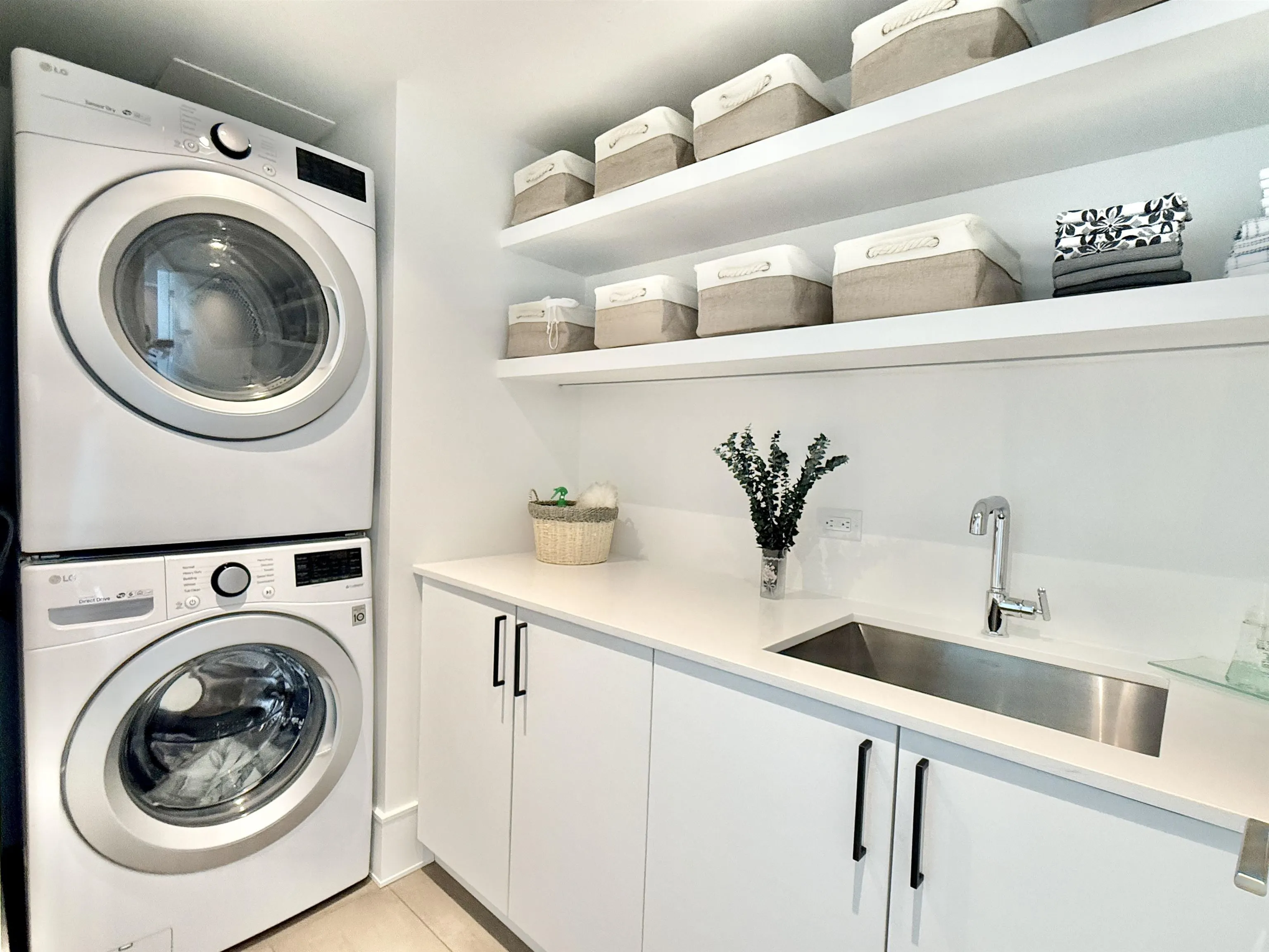 1804 1501 Foster Street