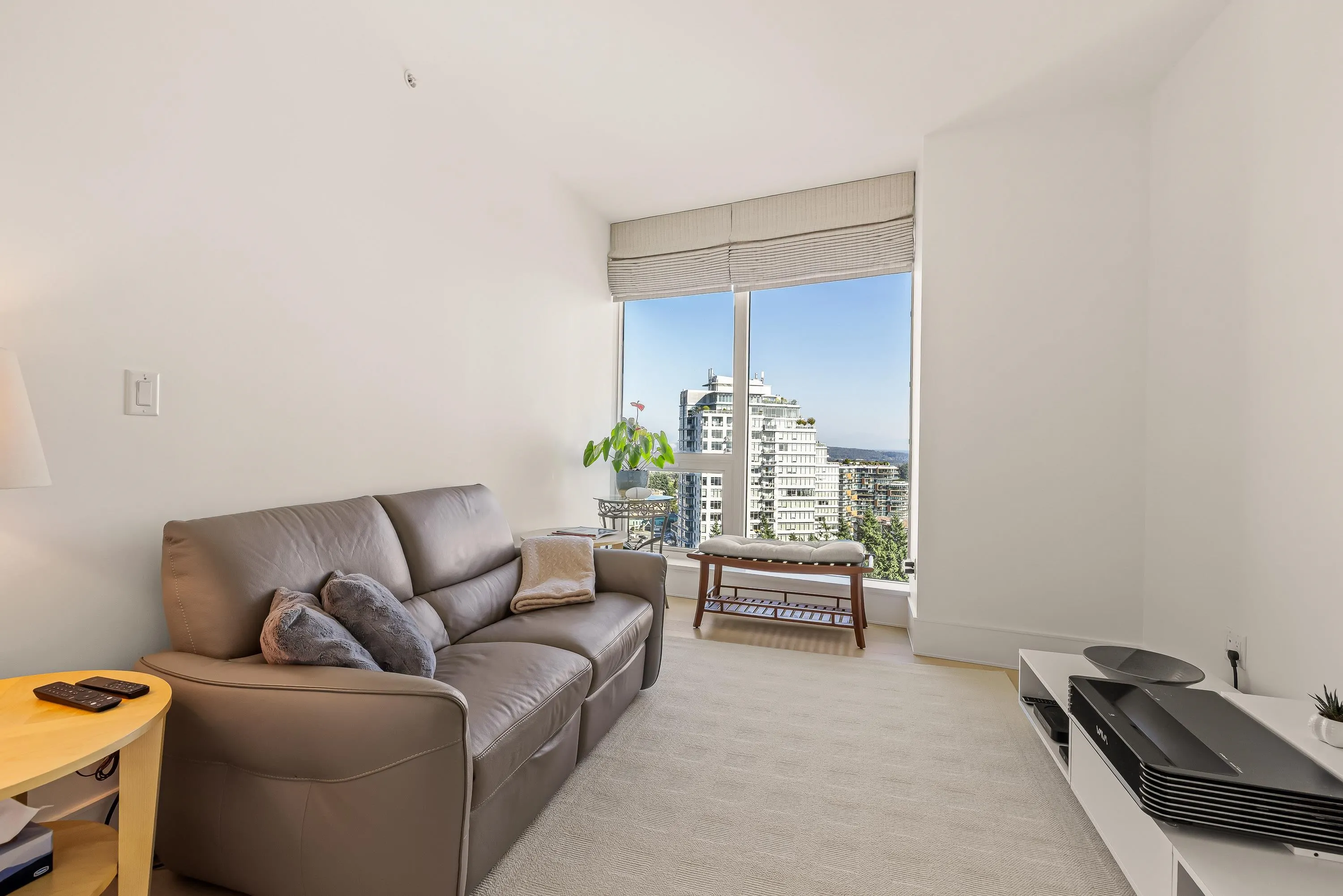 1804 1501 Foster Street