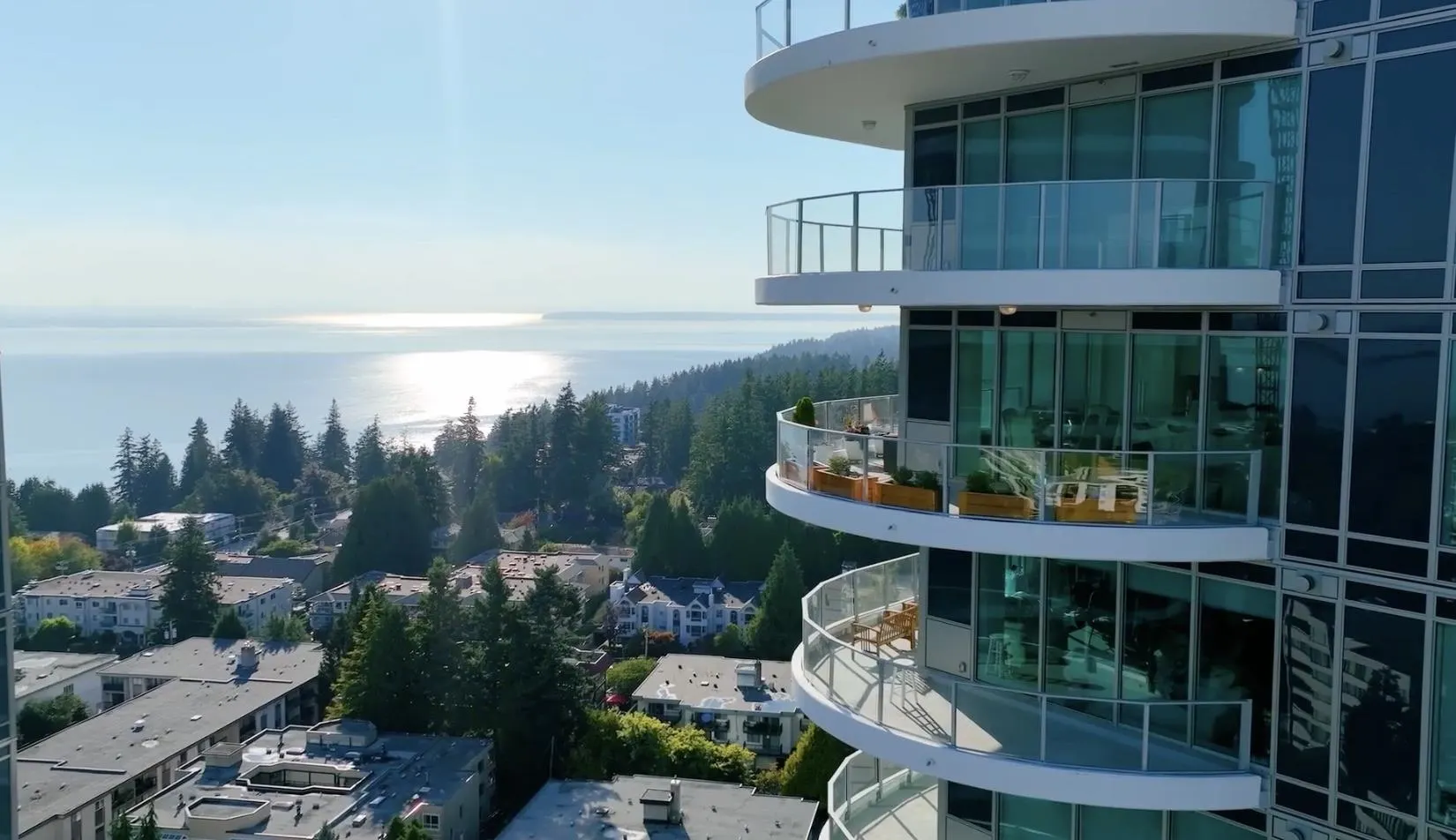 1804 1501 Foster Street