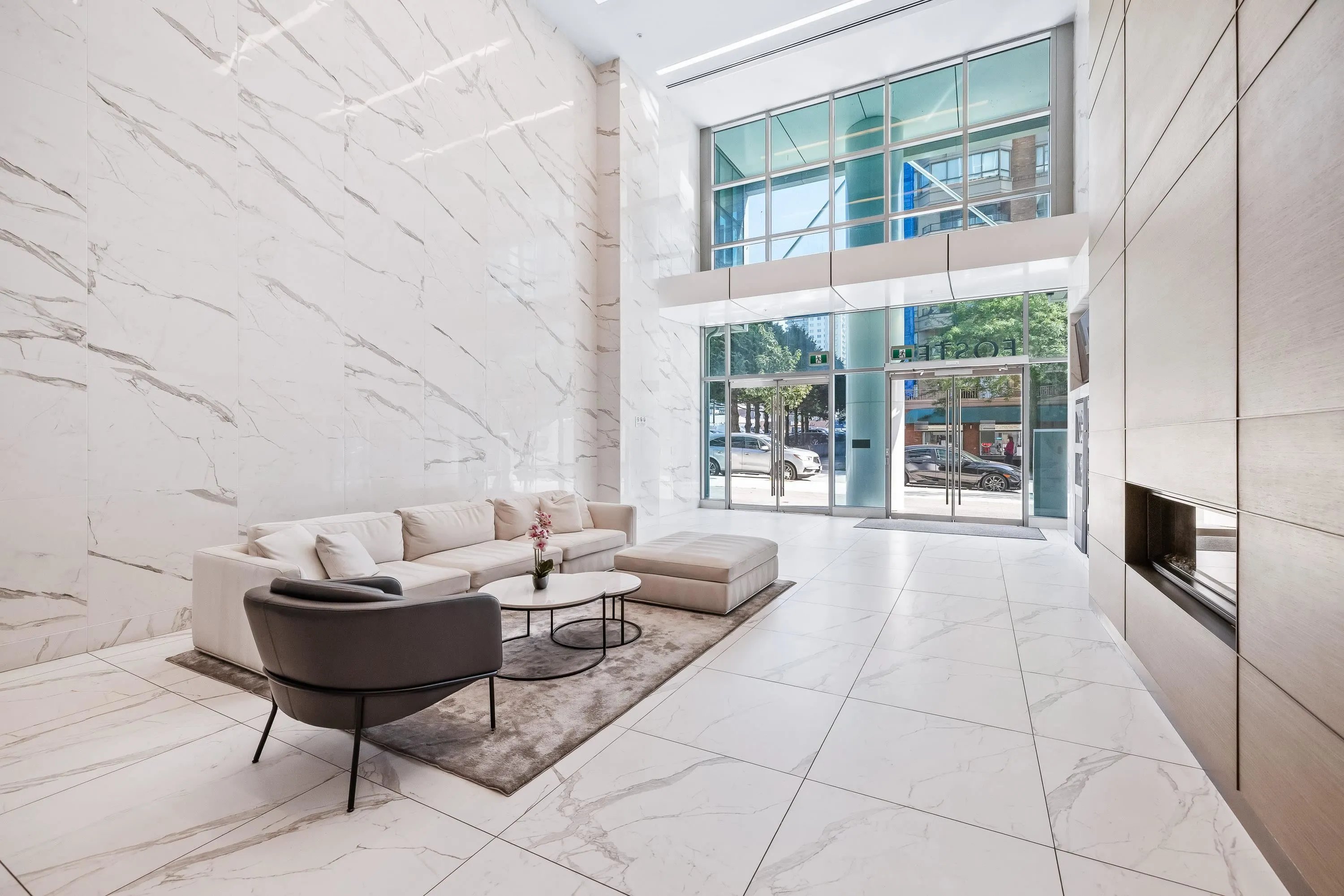 1804 1501 Foster Street