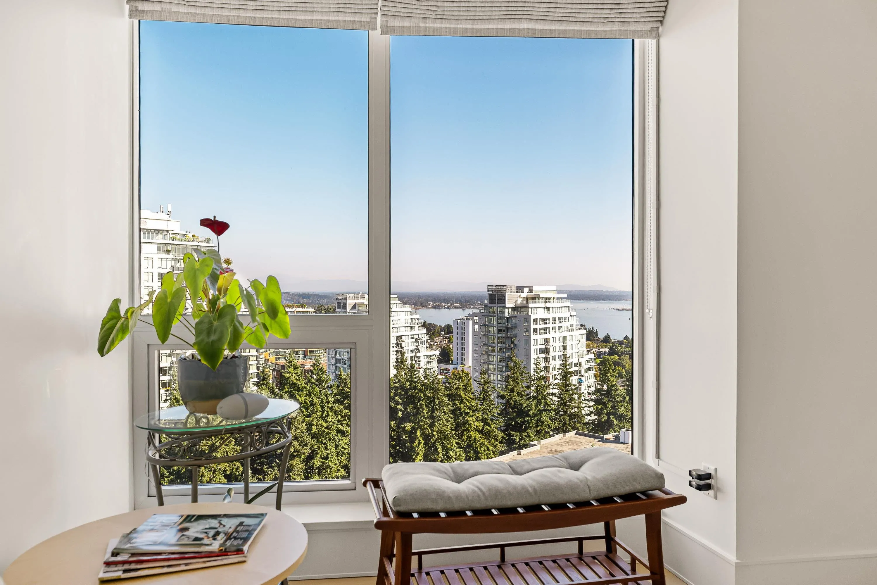 1804 1501 Foster Street