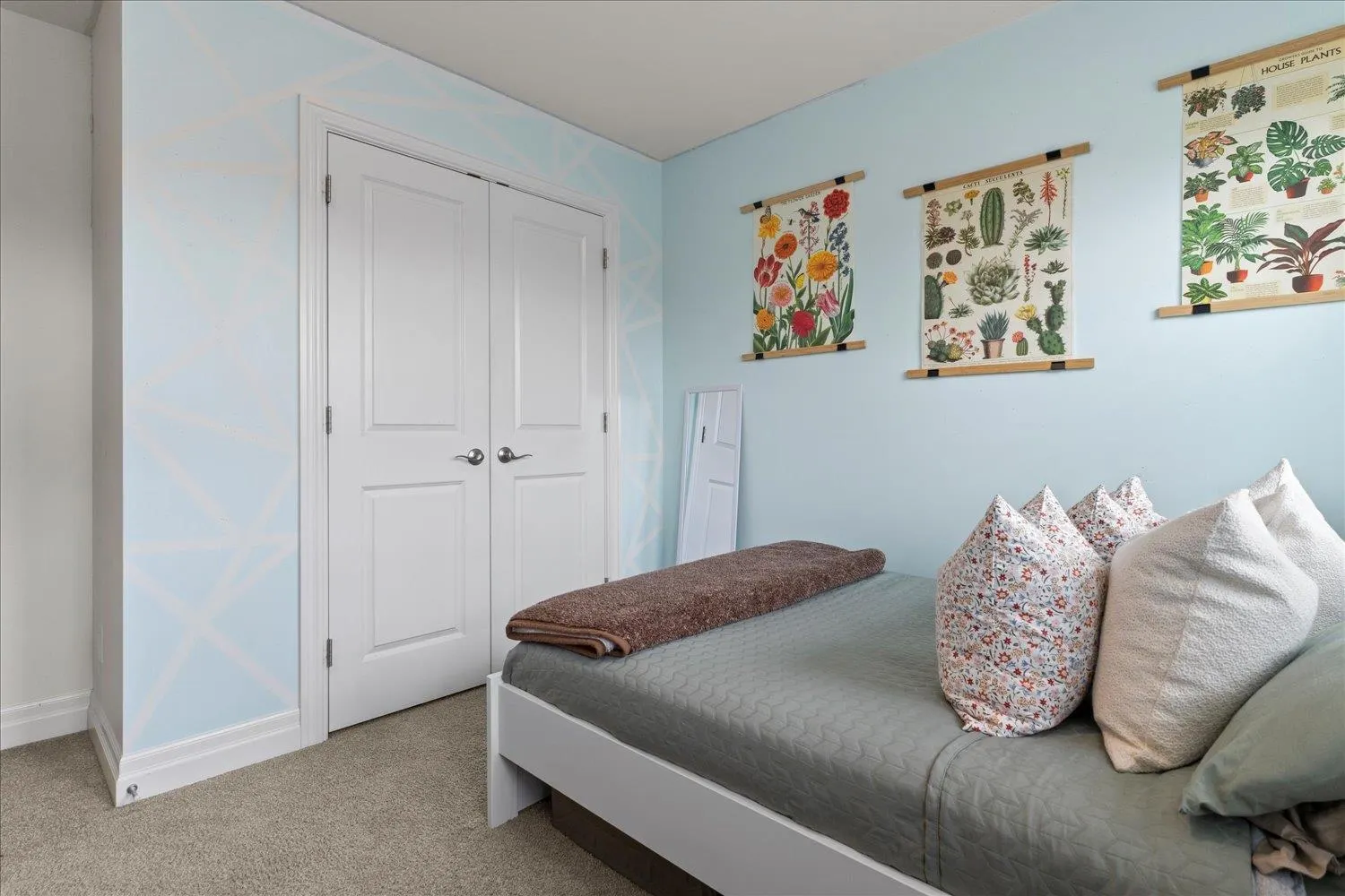 8 44849 Anglers Boulevard