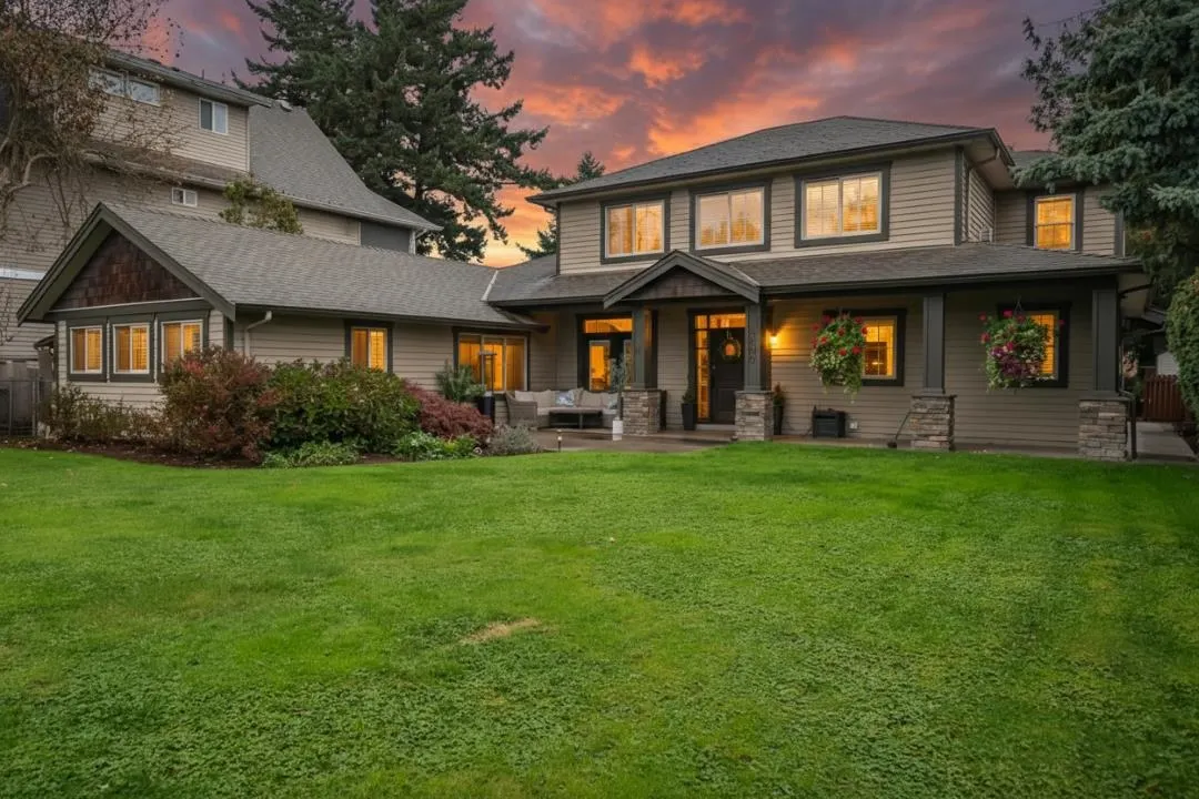 5660 Riverside Street