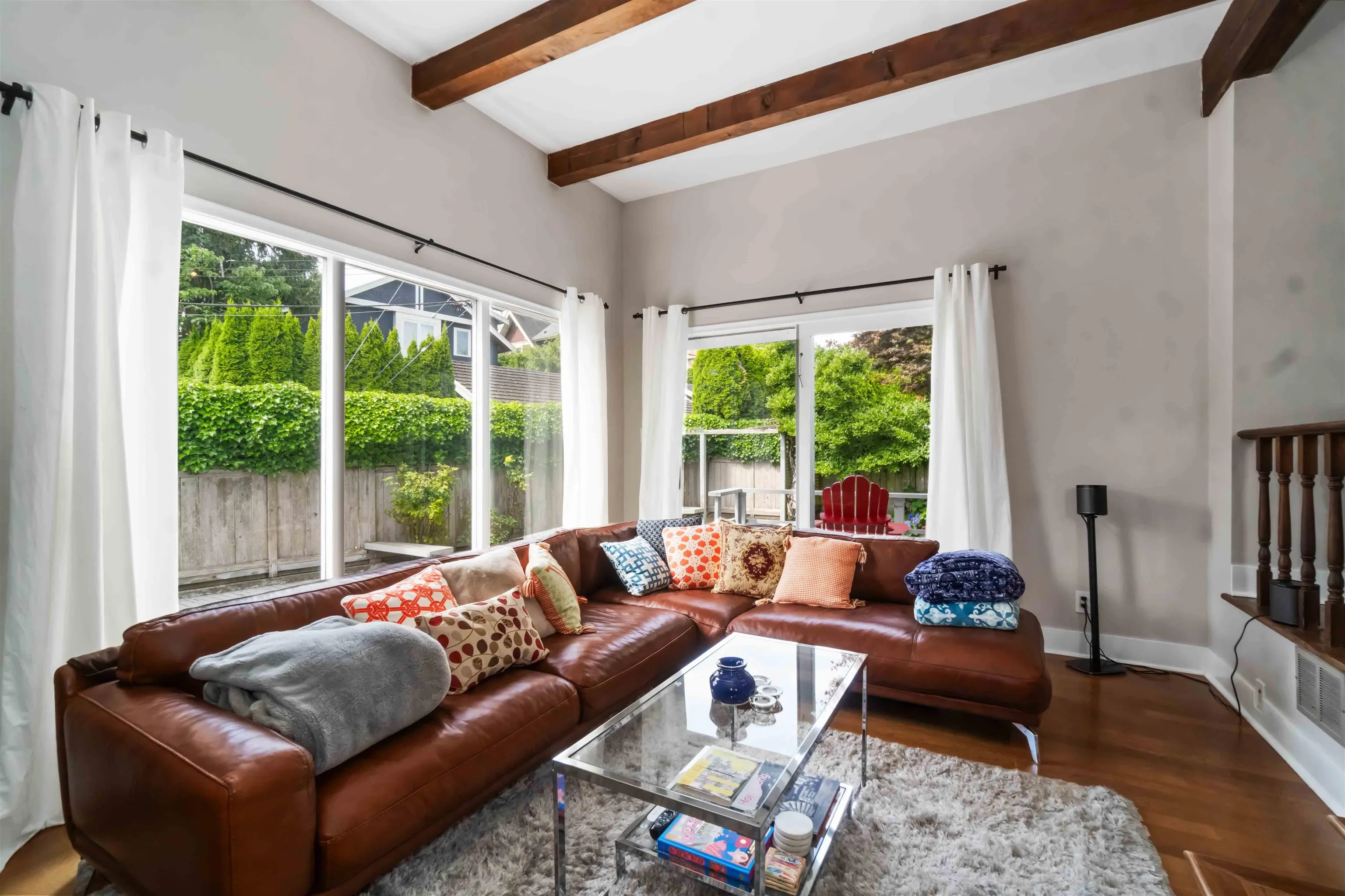 1120 Devonshire Crescent