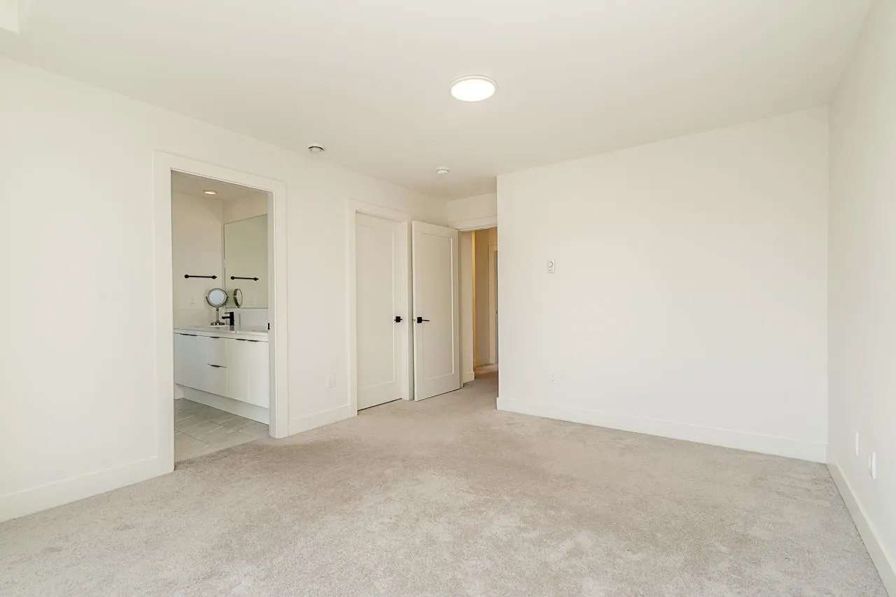 40 19255 Aloha Drive