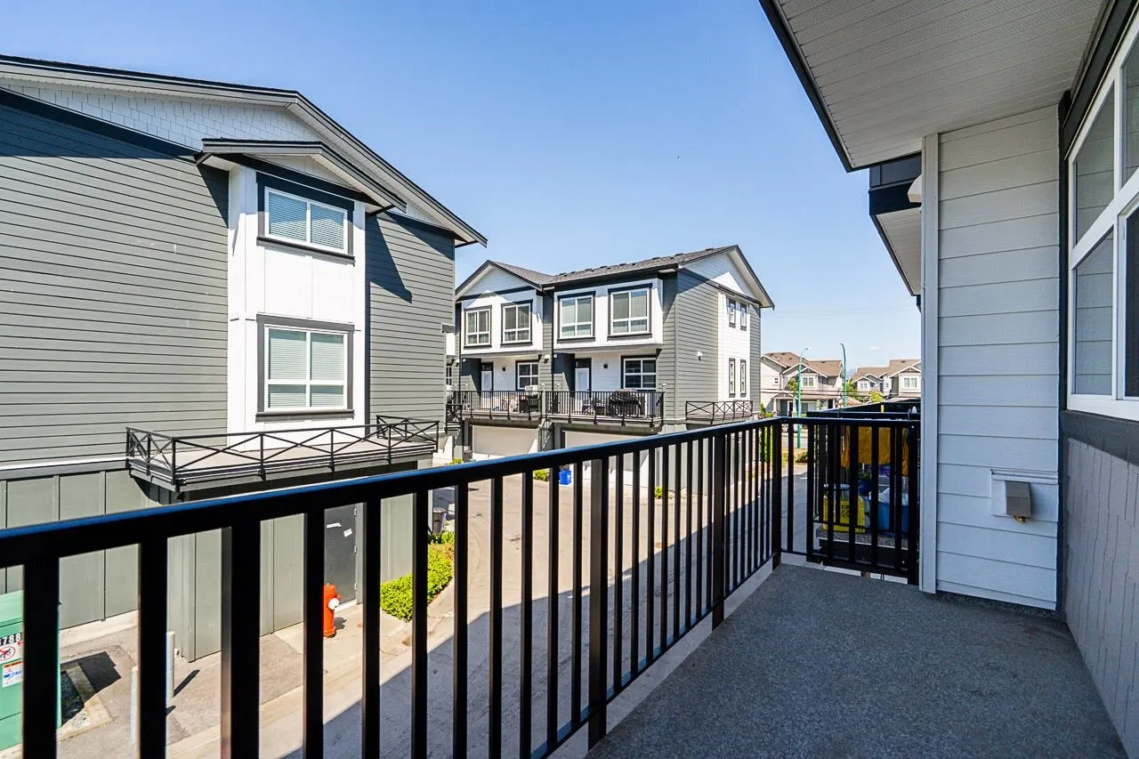 40 19255 Aloha Drive