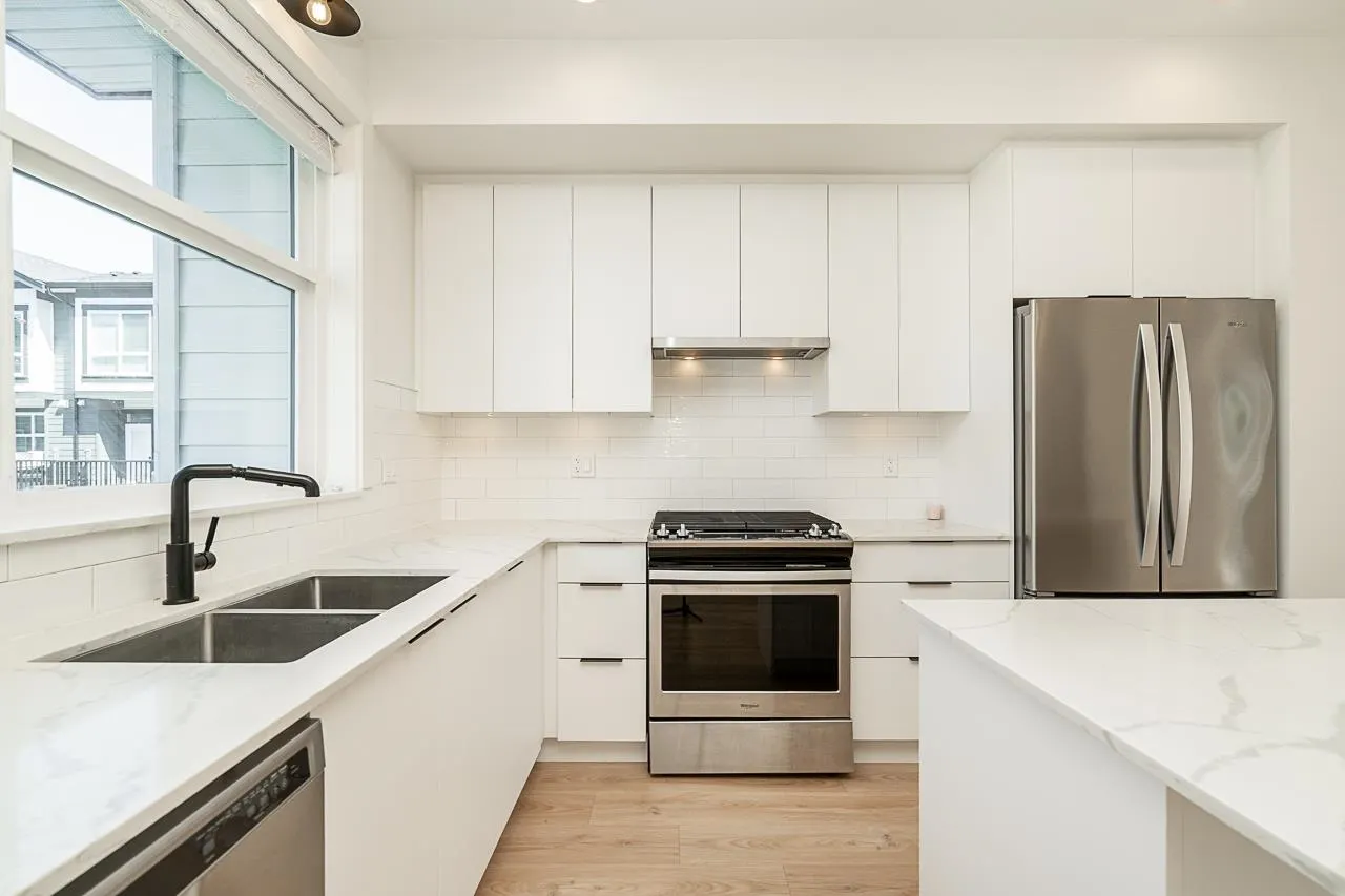 40 19255 Aloha Drive