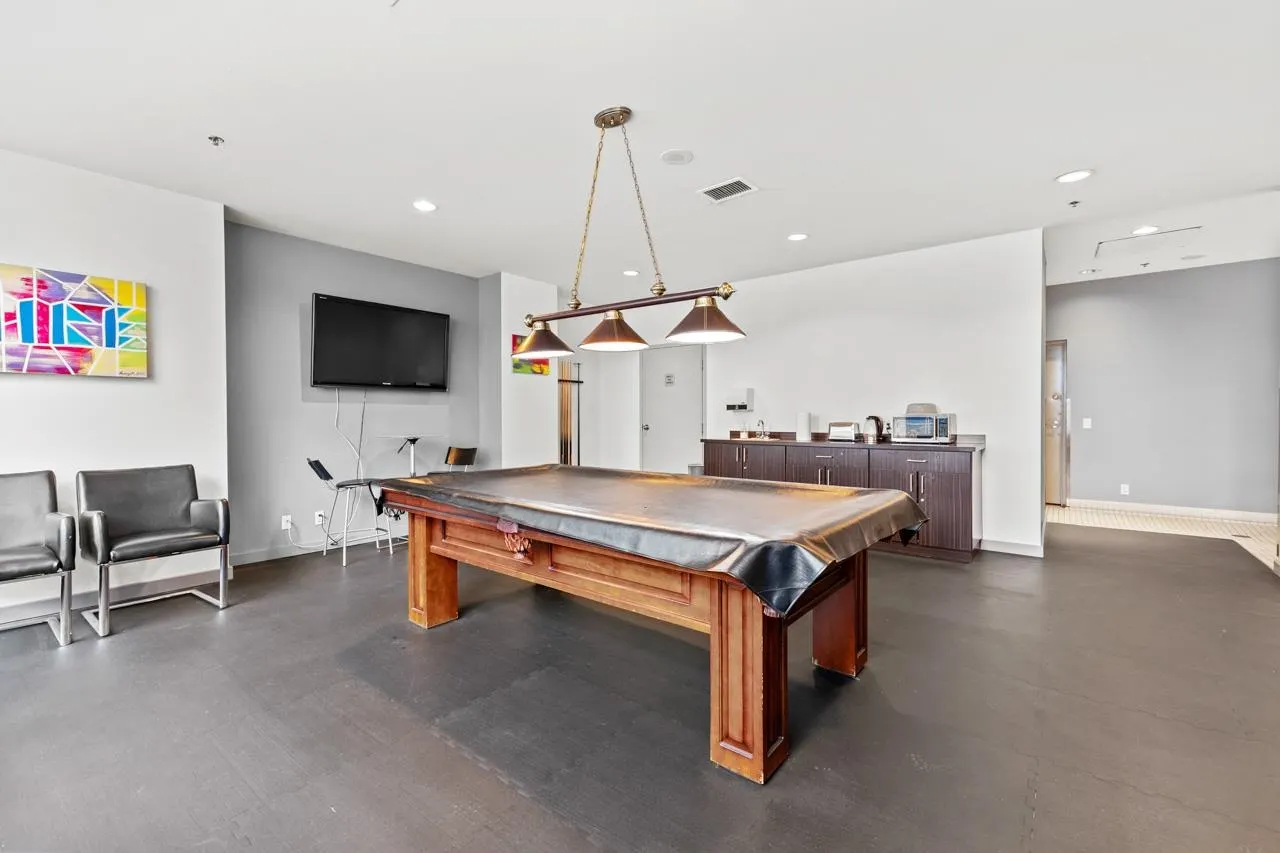 2601 1188 W Pender Street