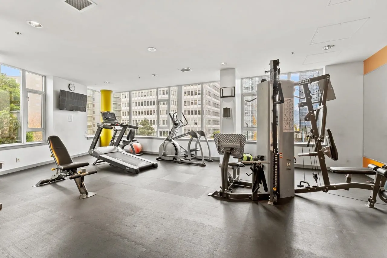 2601 1188 W Pender Street