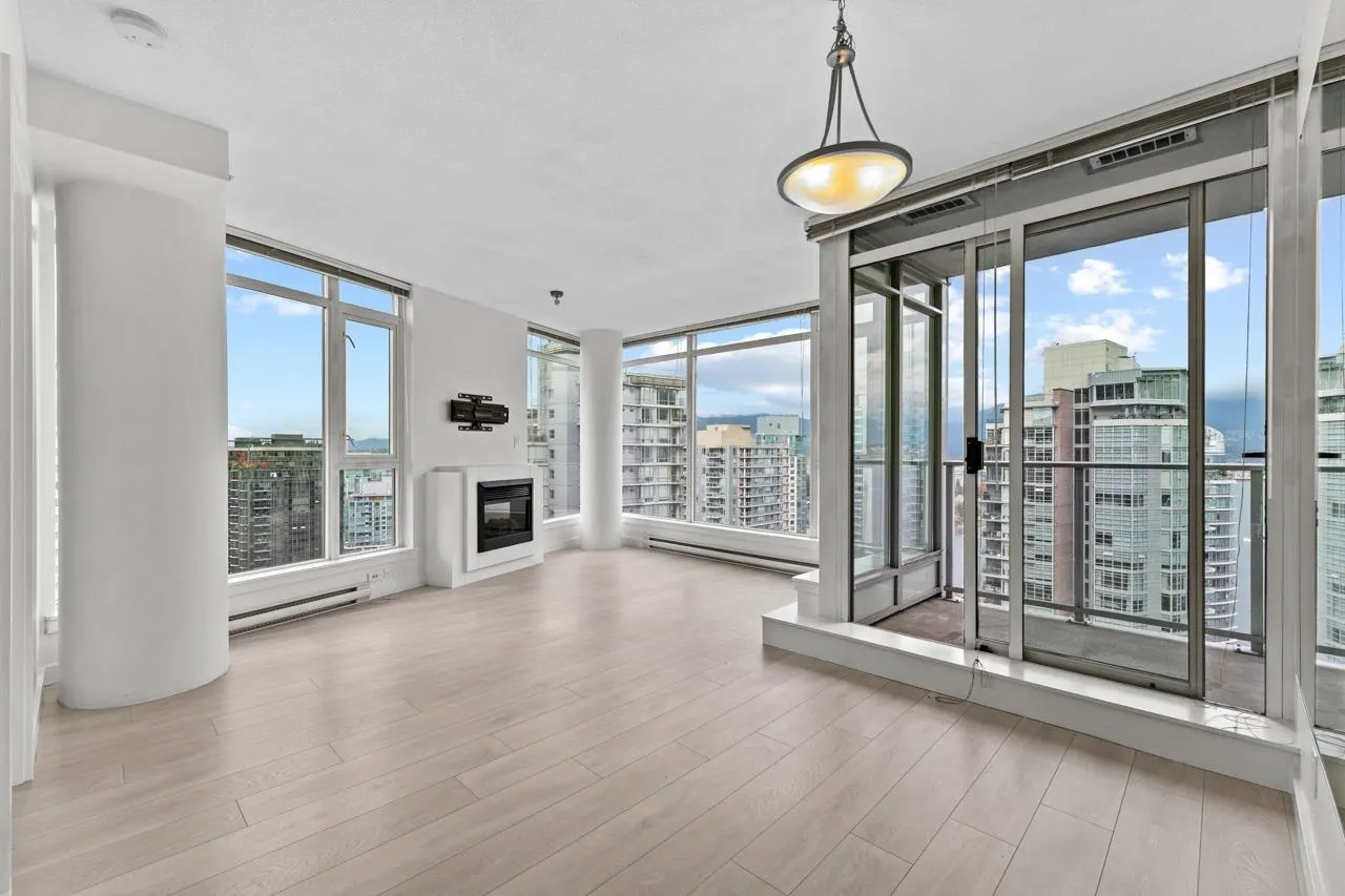 2601 1188 W Pender Street