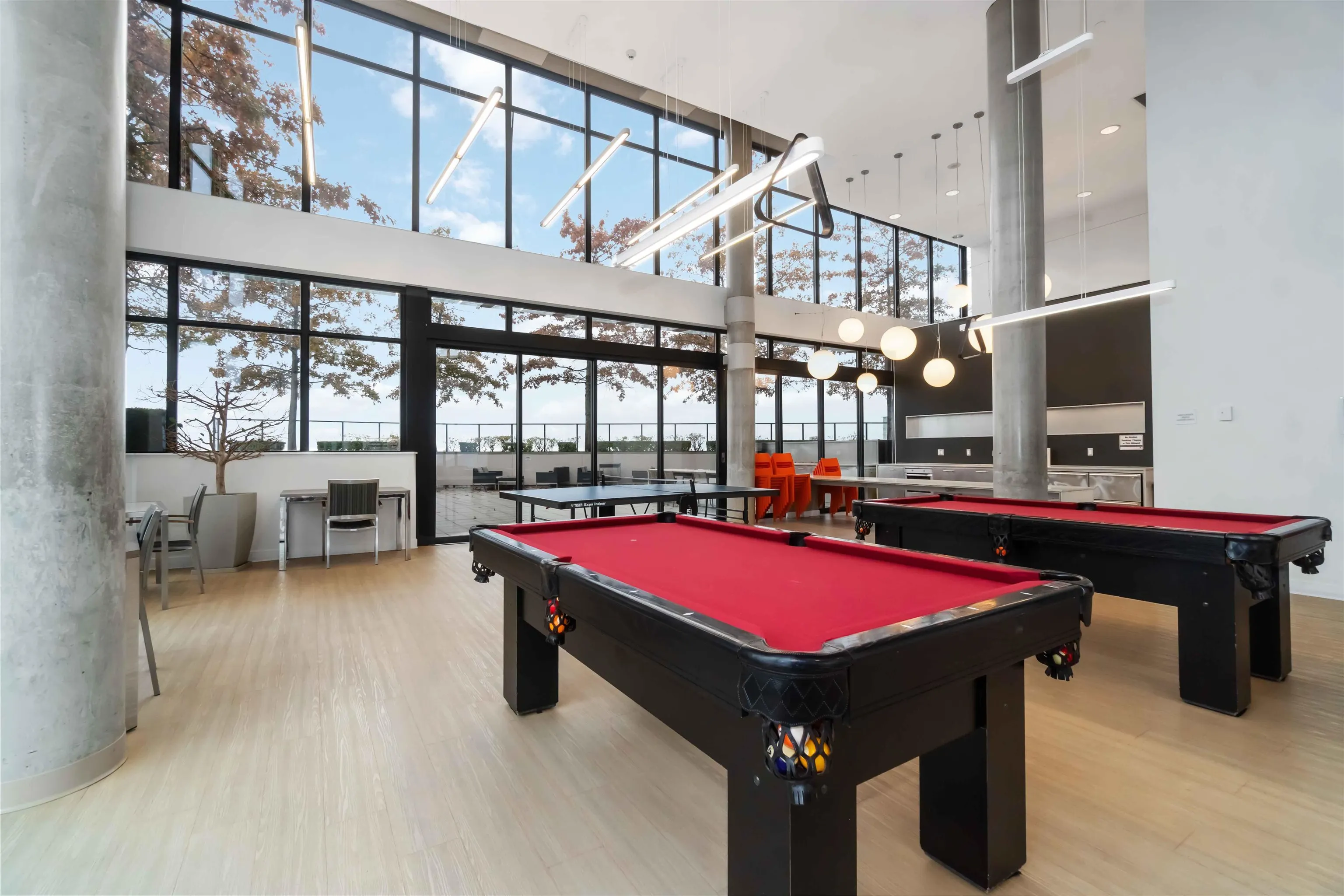 2803 108 W Cordova Street