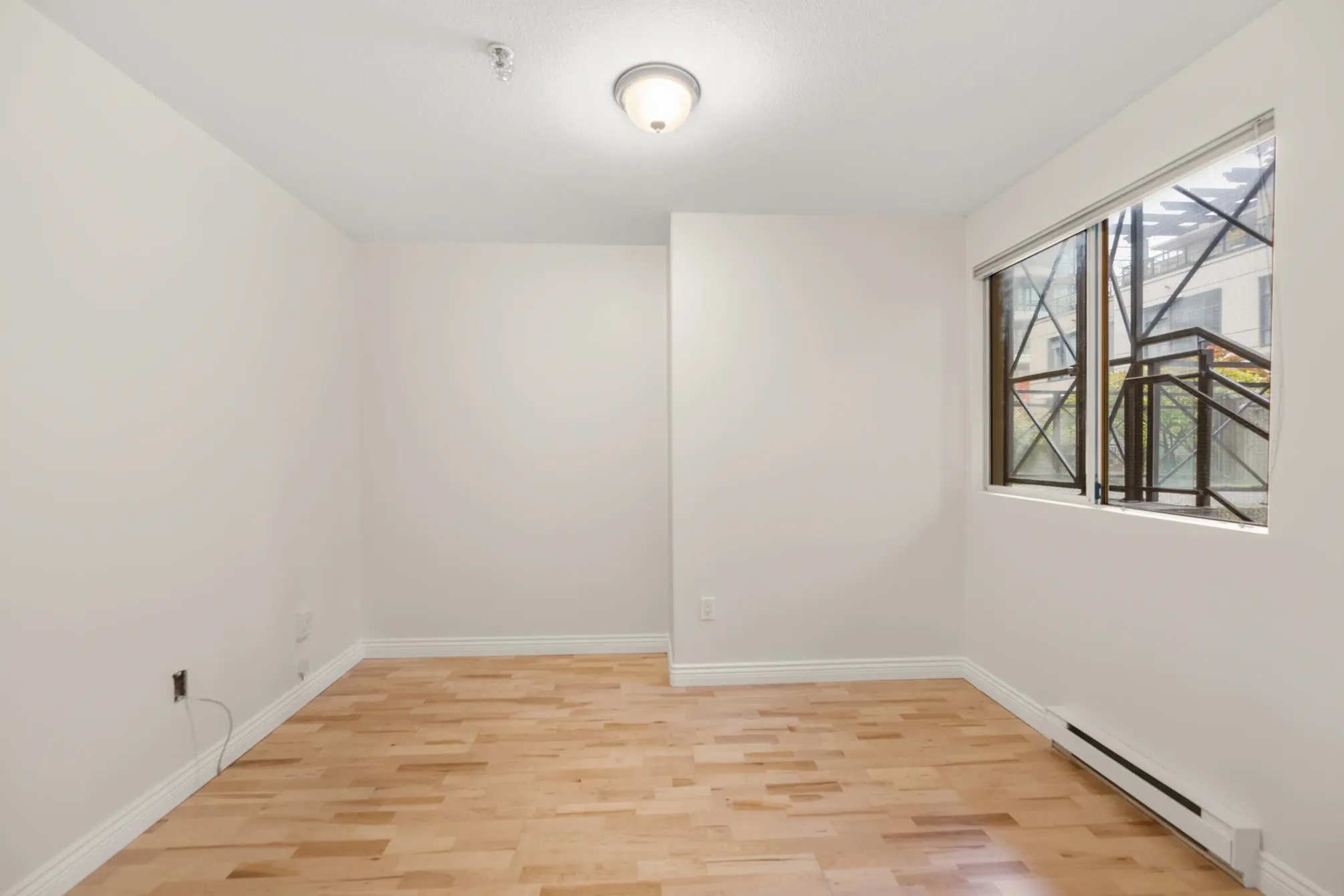 105 5 Renaissance Square