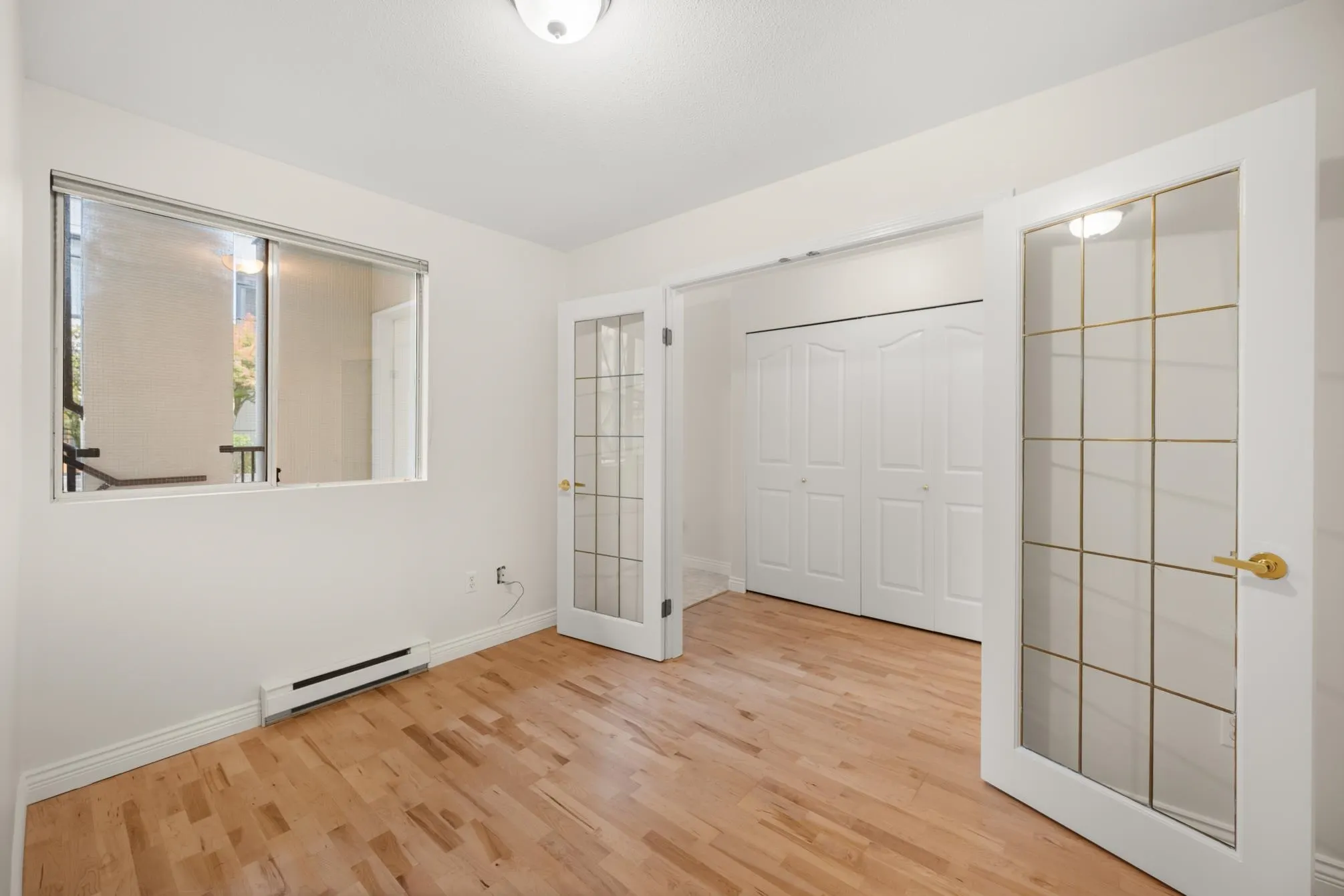 105 5 Renaissance Square