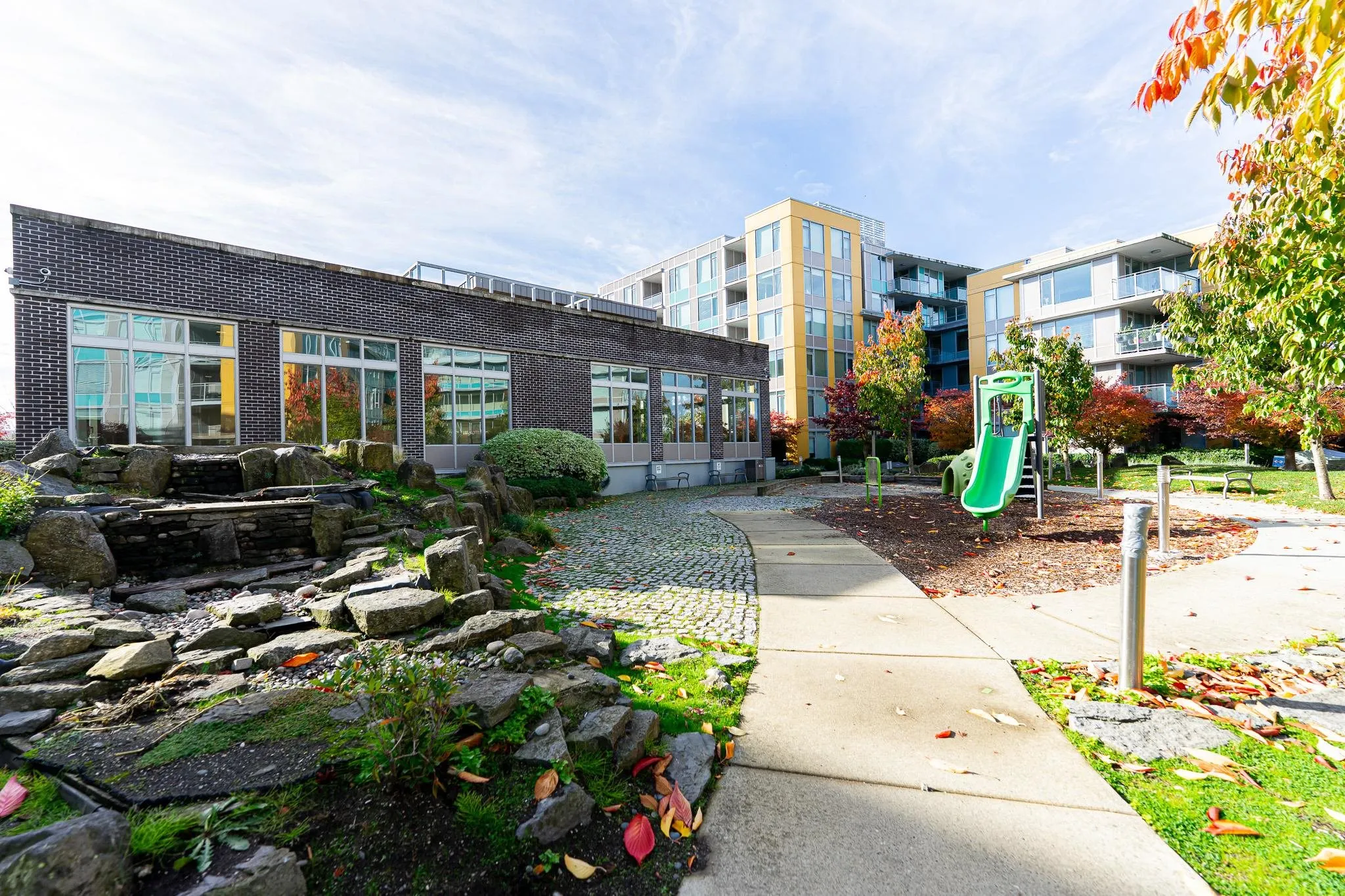 312 7708 Alderbridge Way