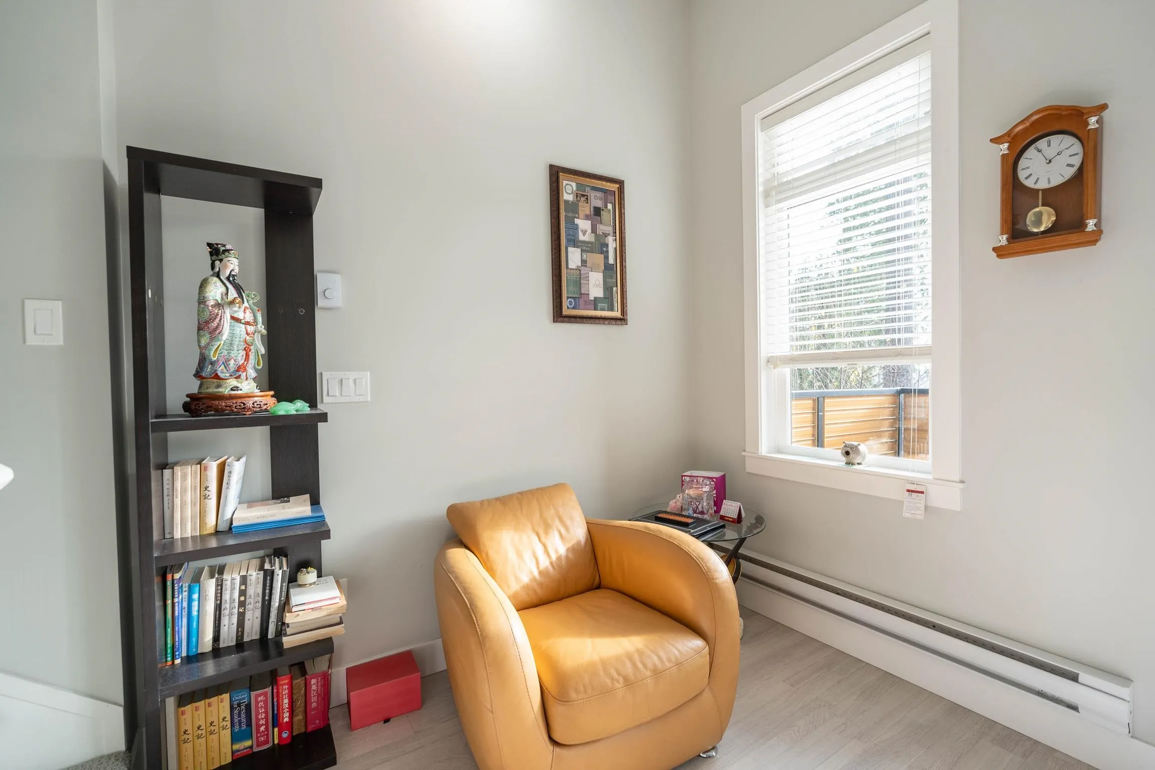 114 3525 Chandler Street