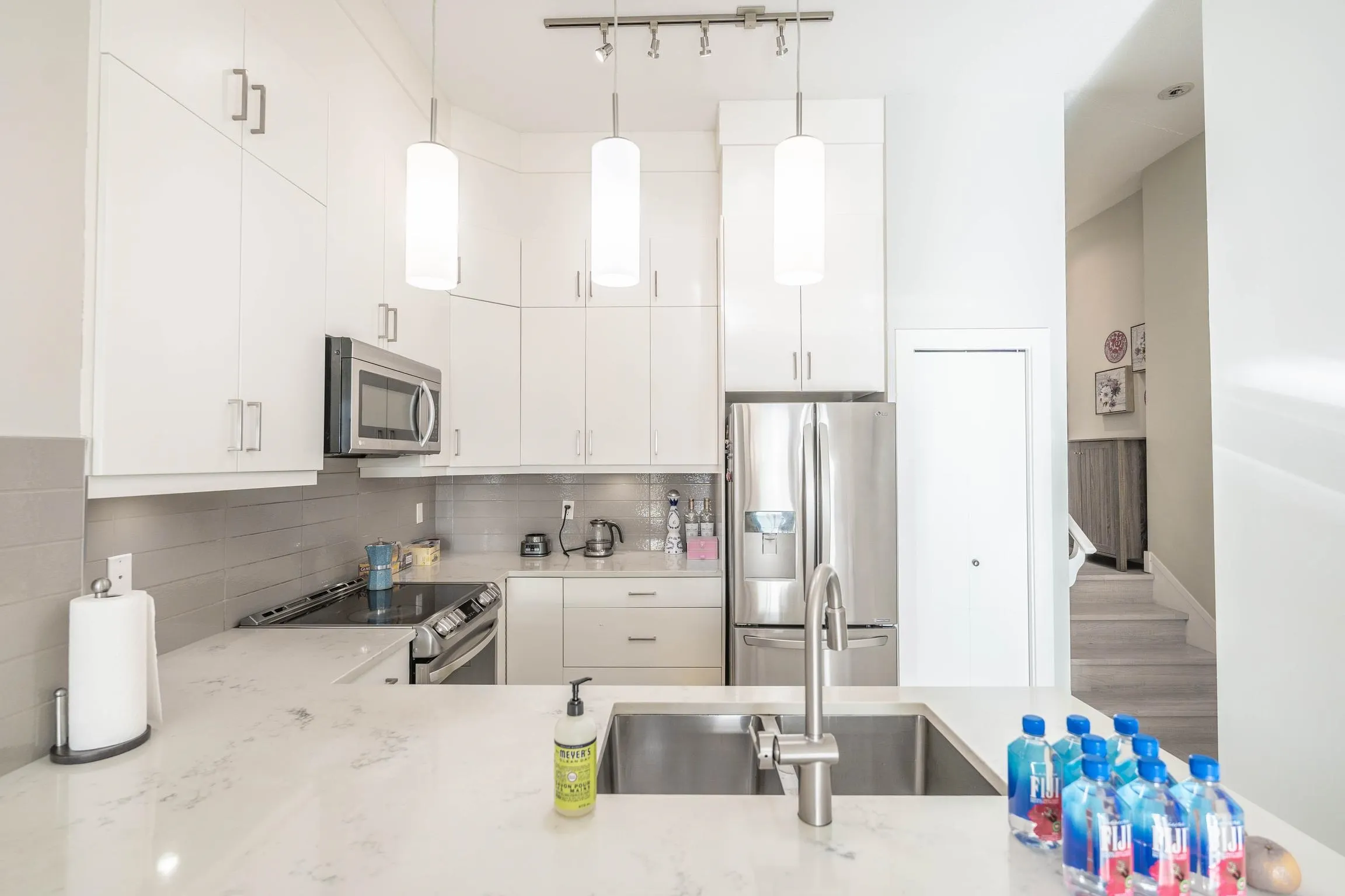 114 3525 Chandler Street