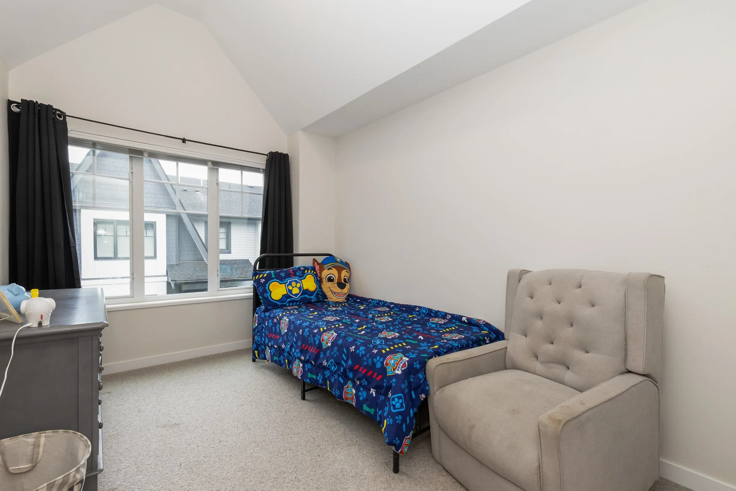 159 19451 Sutton Avenue