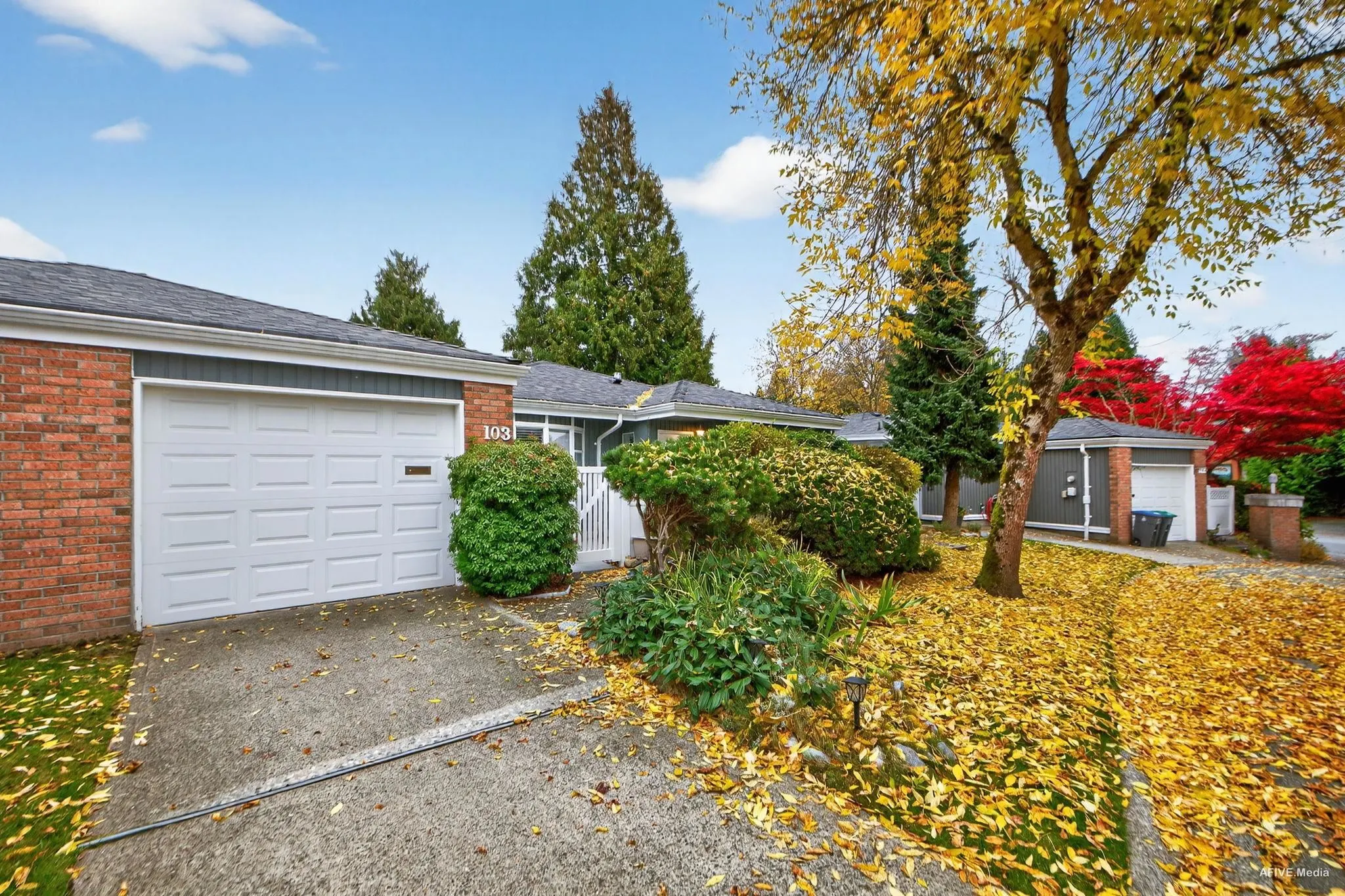 103 14271 18a Avenue