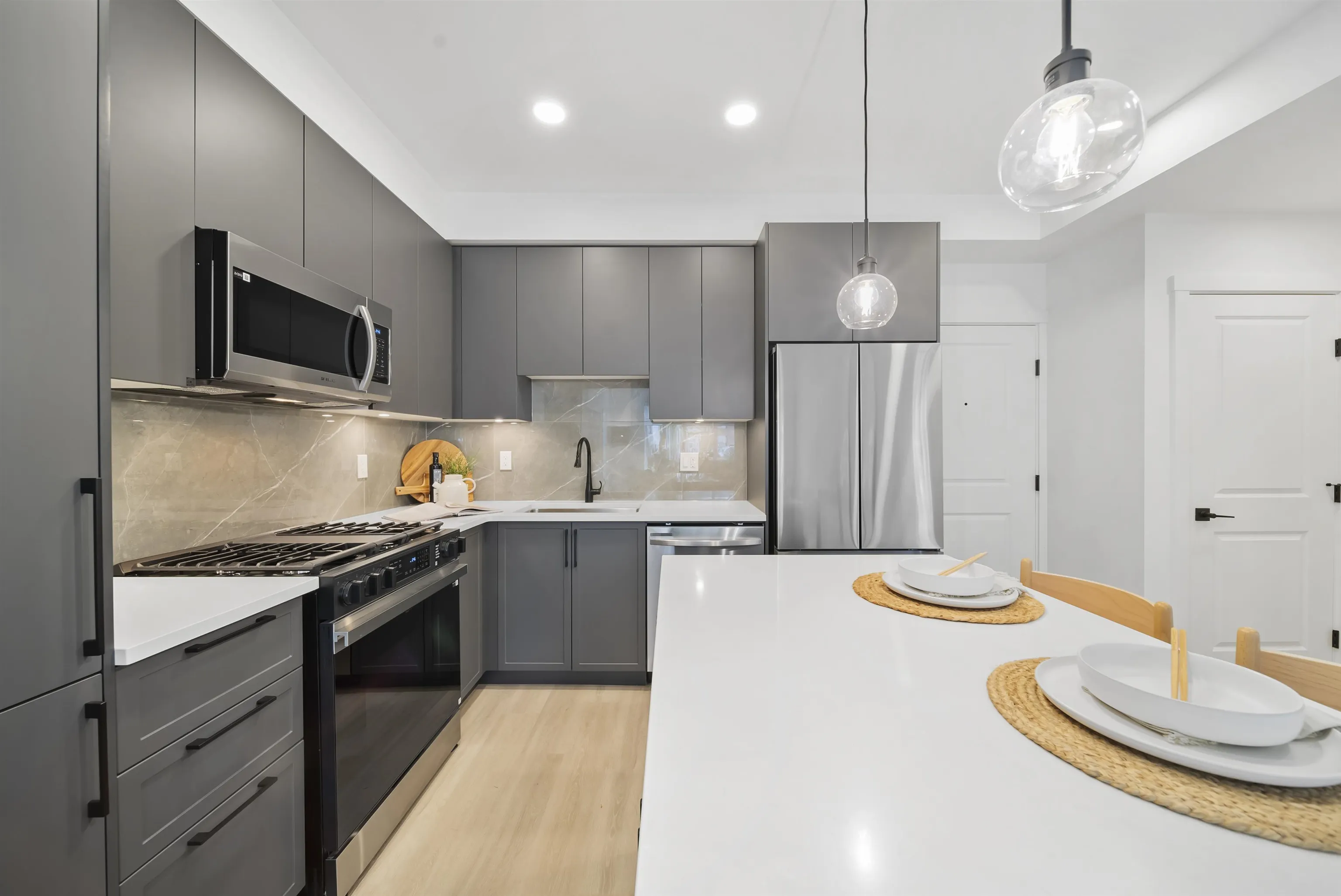 112 3438 146a Street