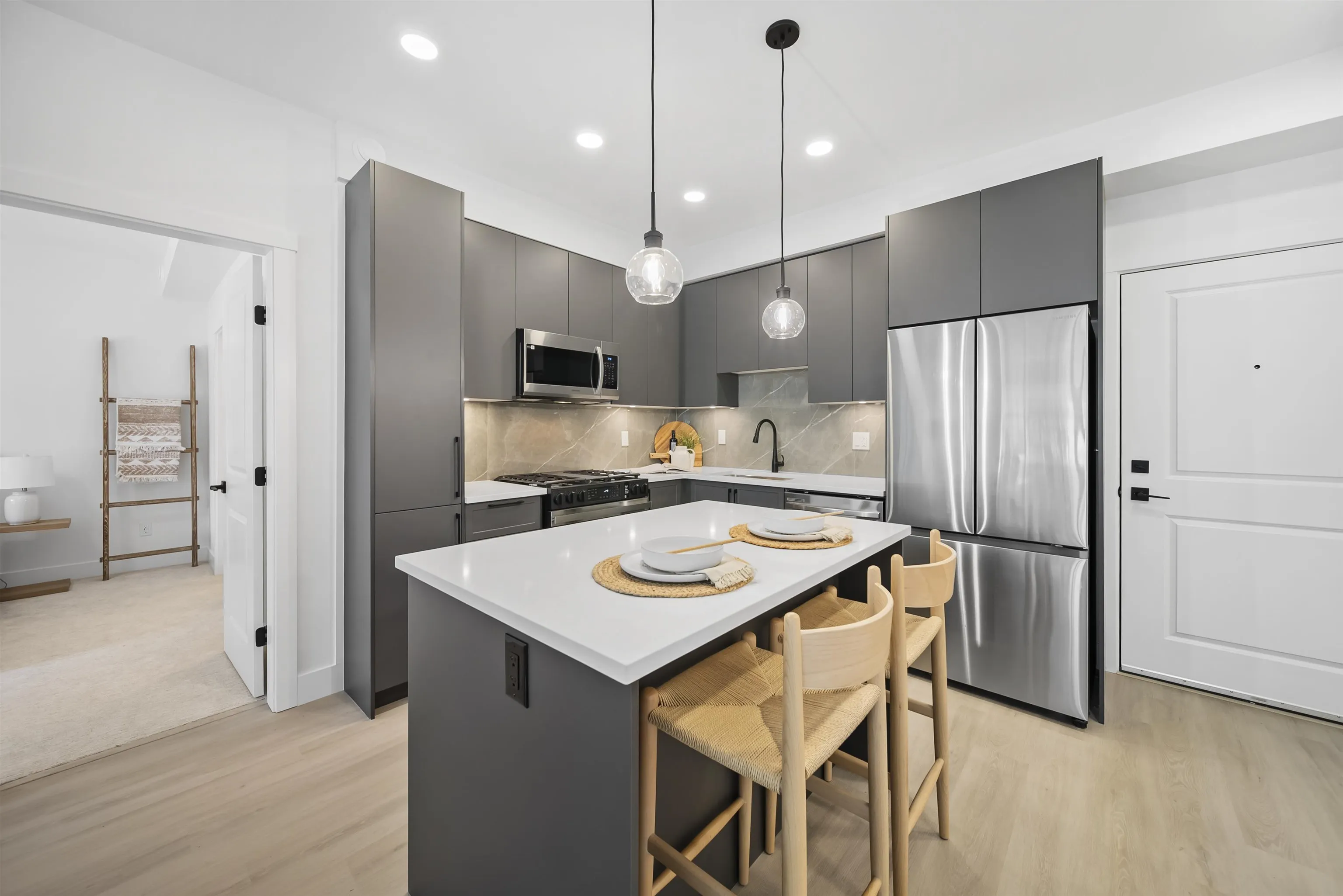 112 3438 146a Street