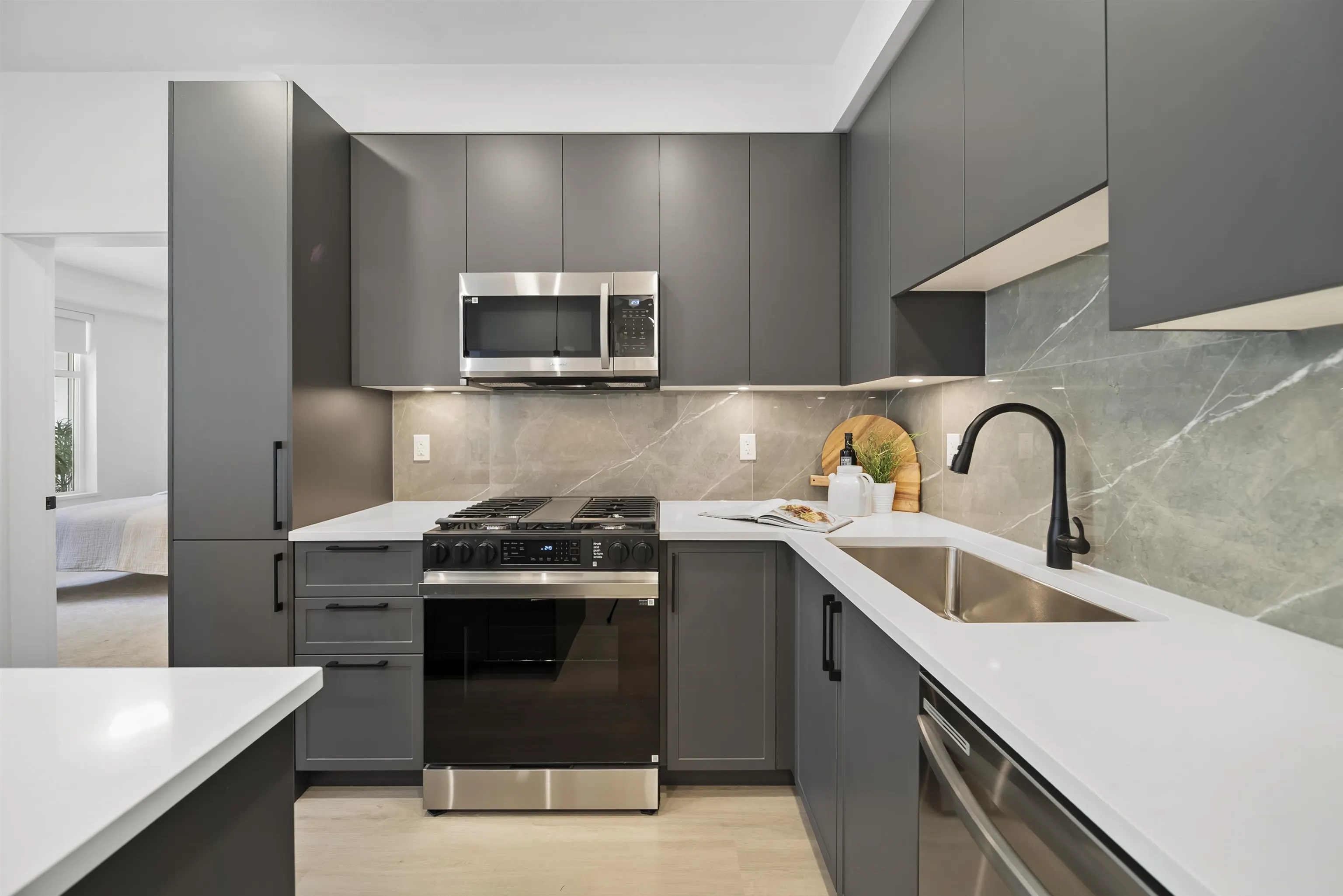 112 3438 146a Street