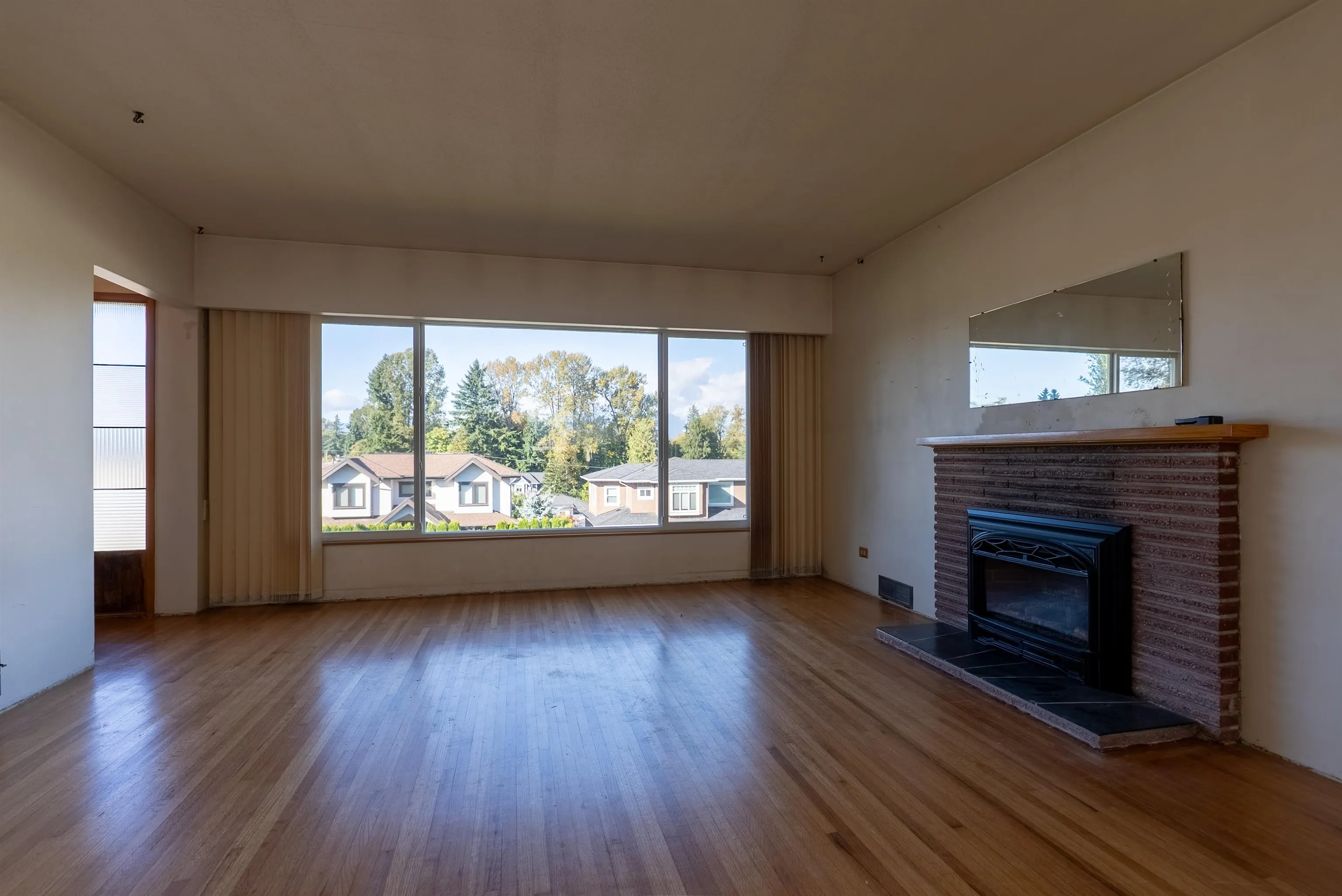 4370 Briarwood Crescent