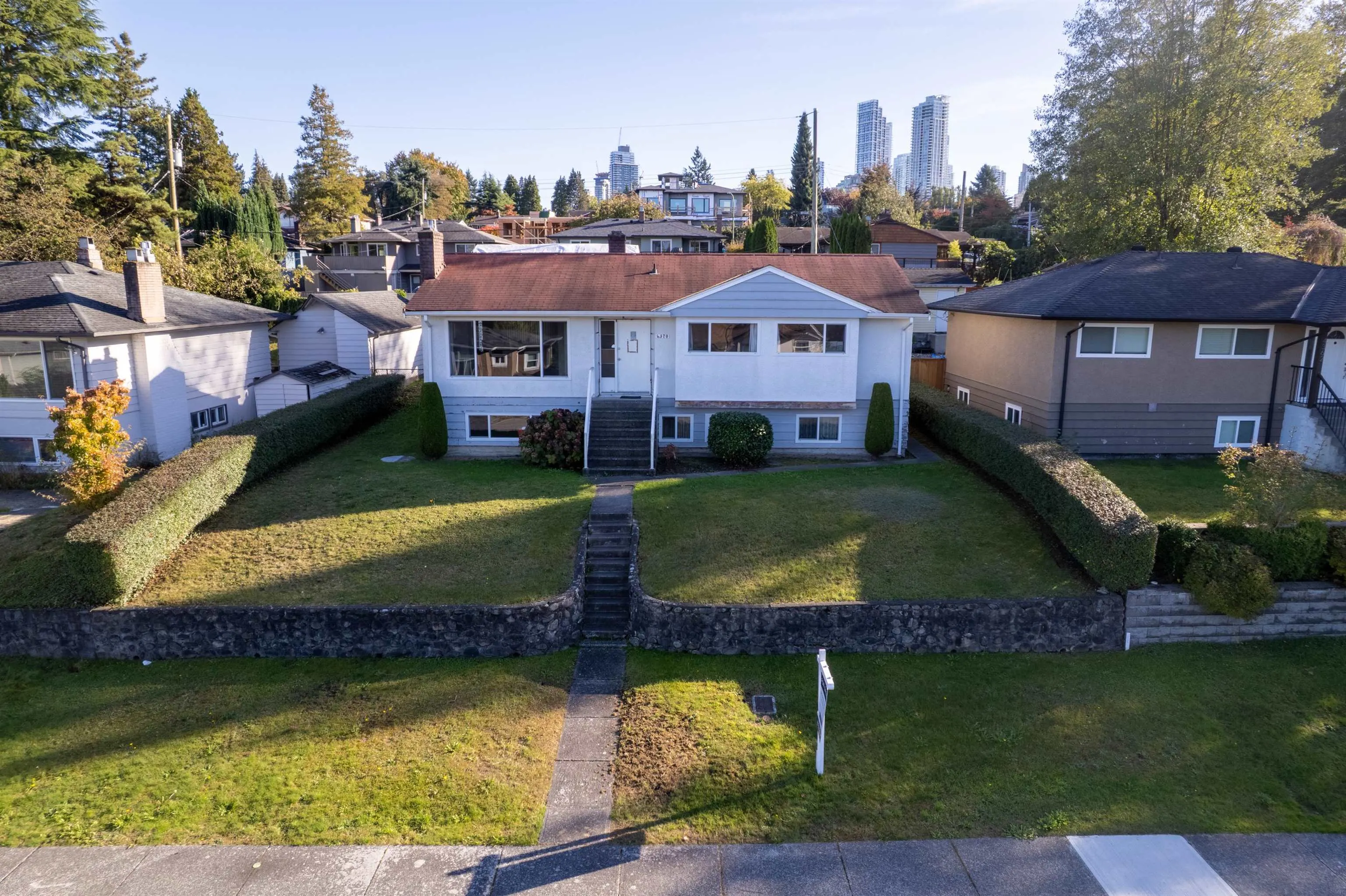 4370 Briarwood Crescent