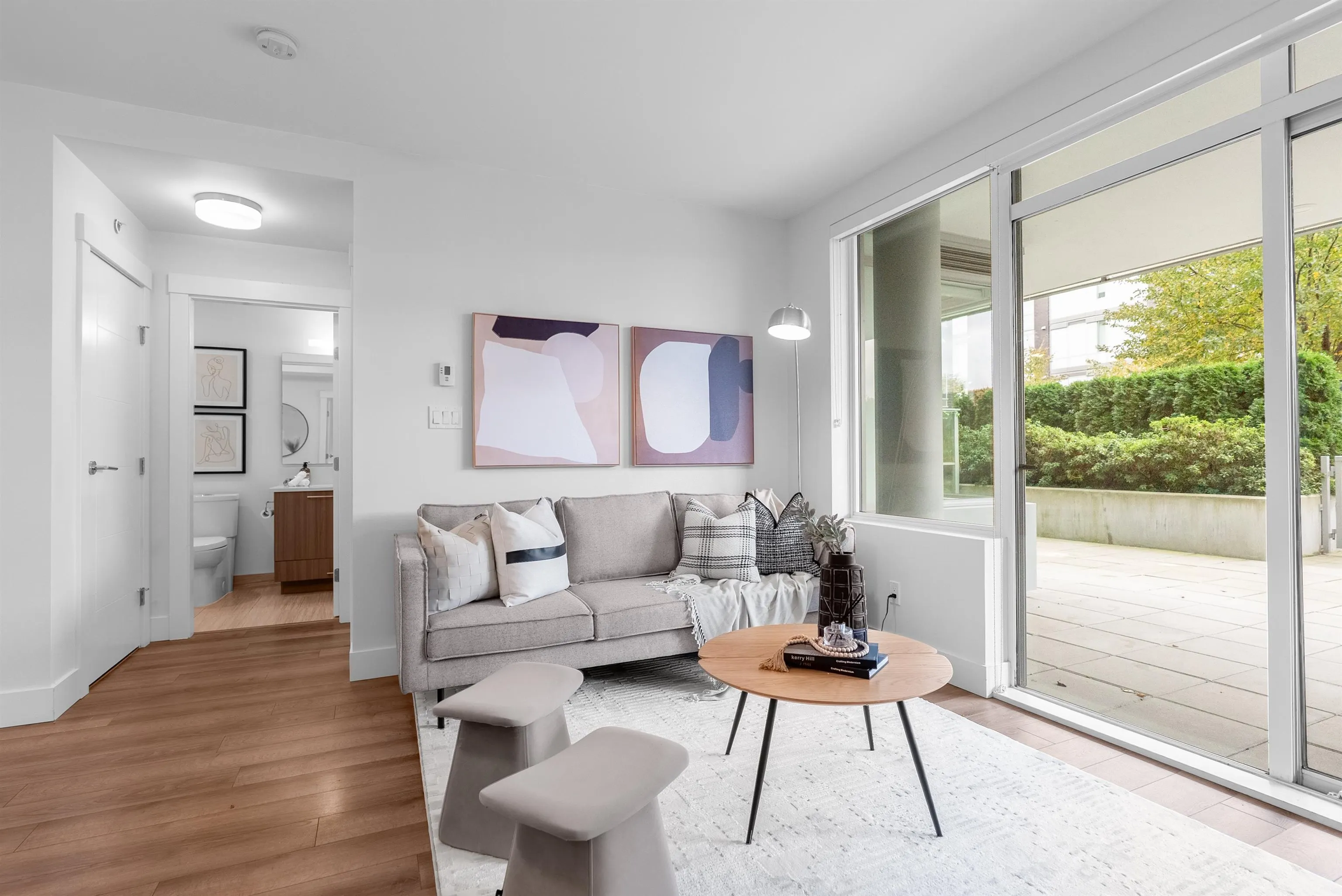 103 10788 No. 5 Road