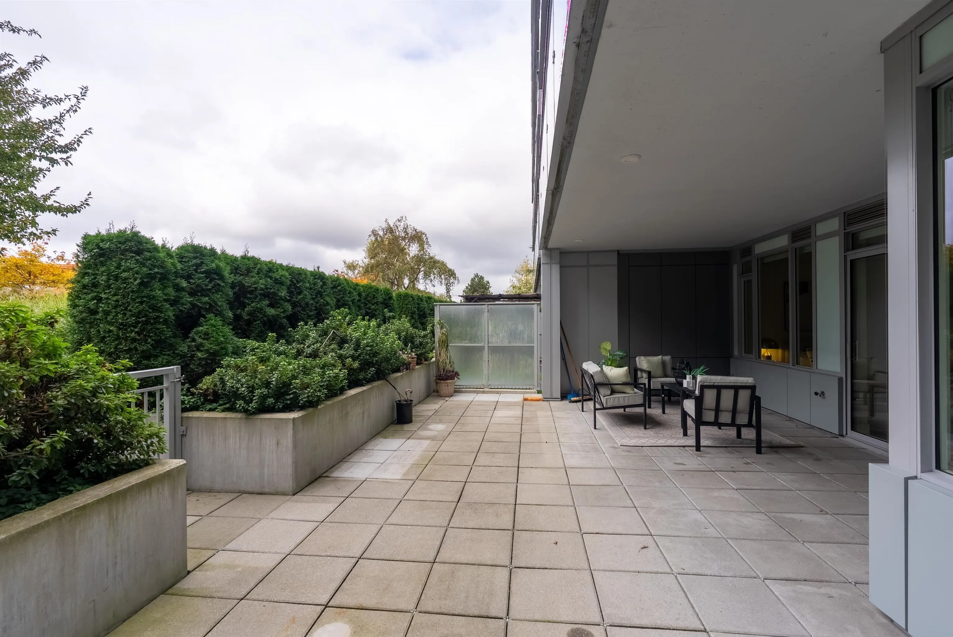 103 10788 No. 5 Road