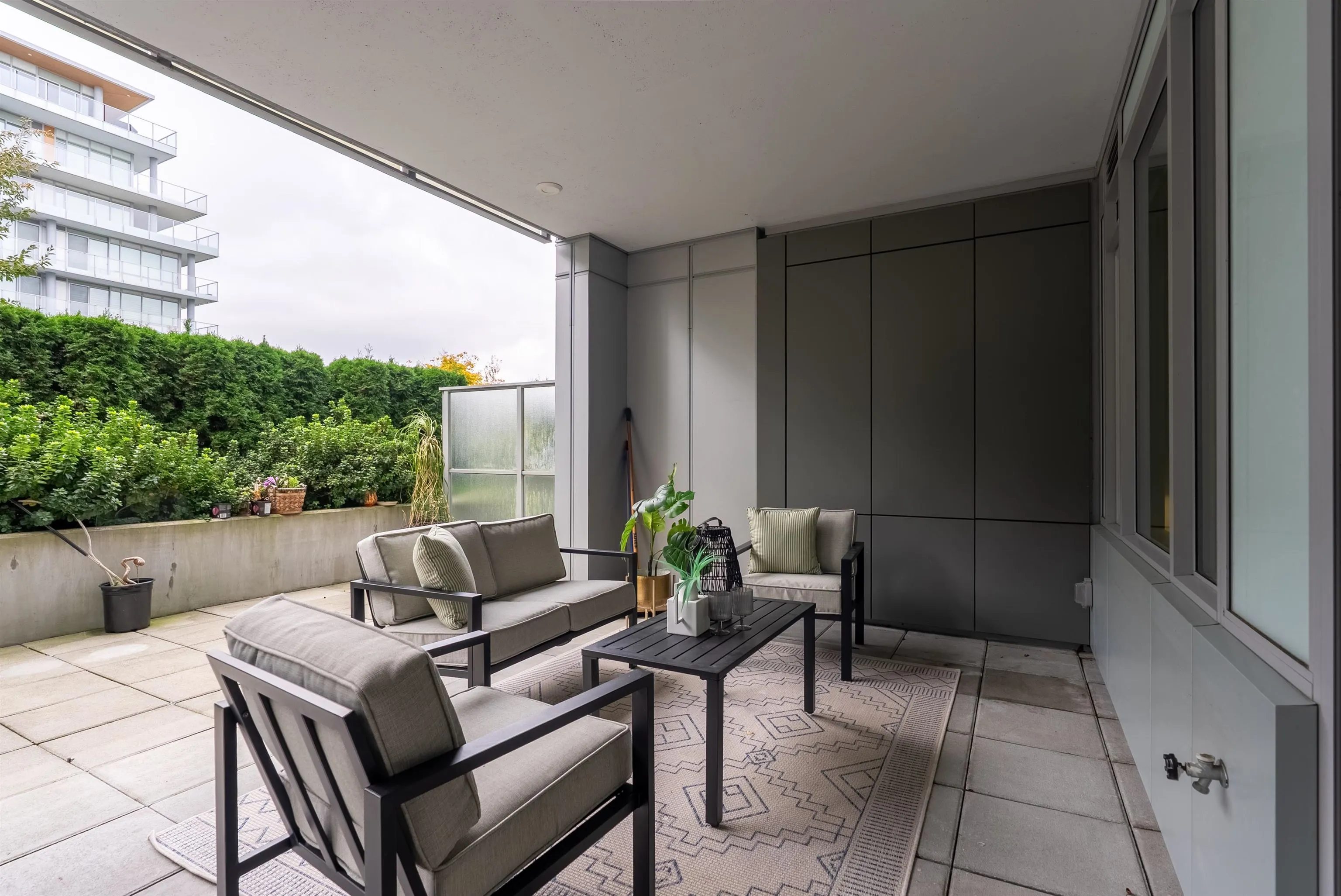 103 10788 No. 5 Road