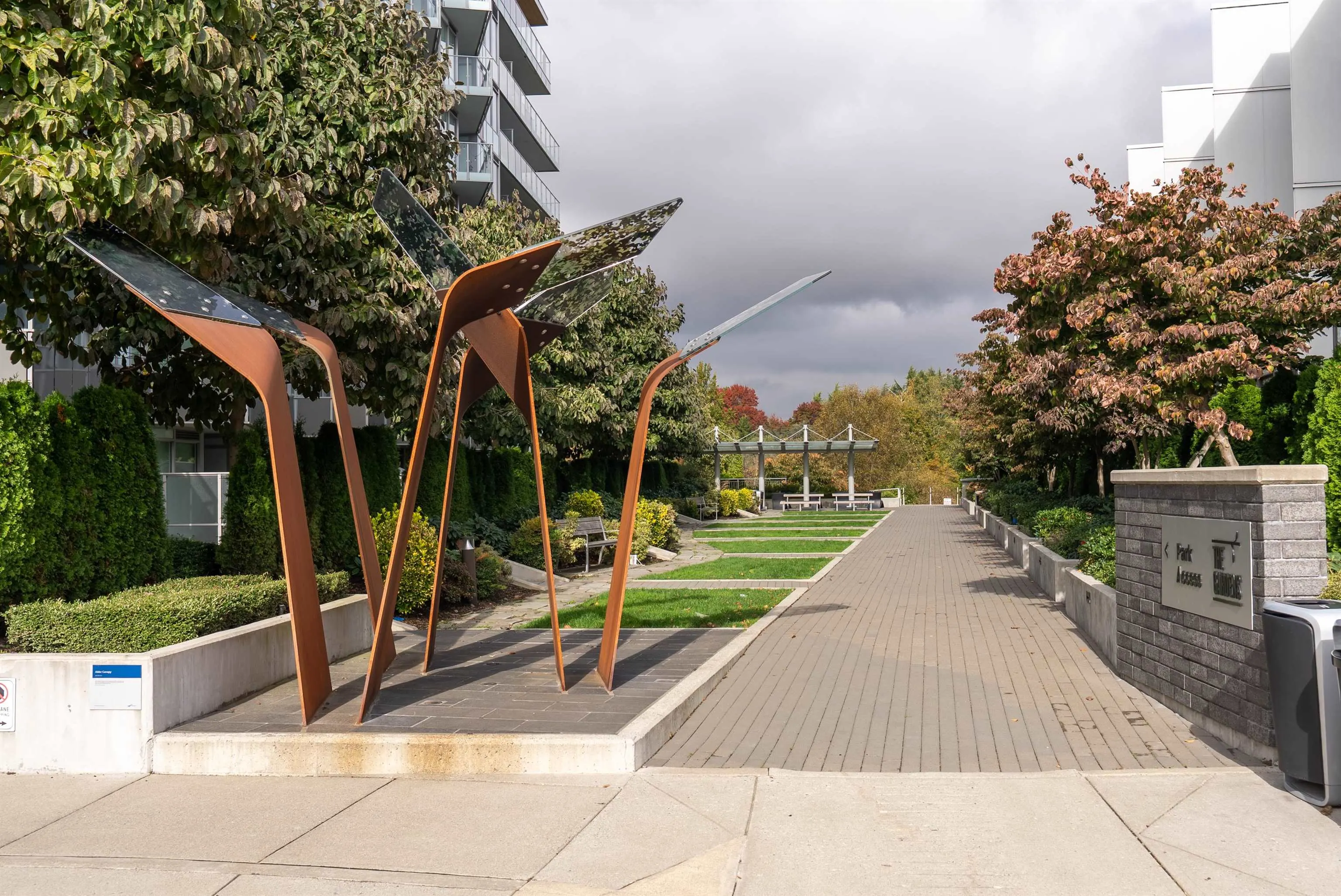 103 10788 No. 5 Road