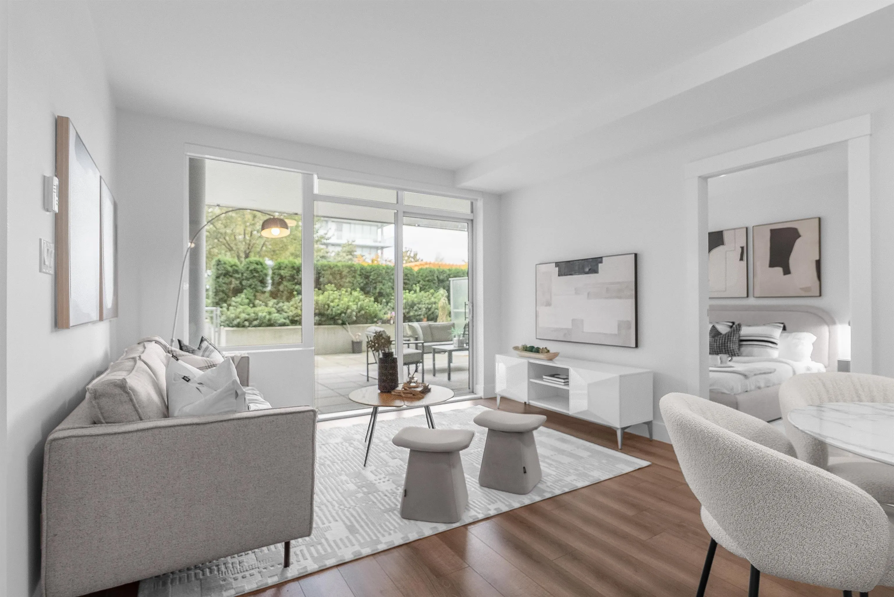 103 10788 No. 5 Road