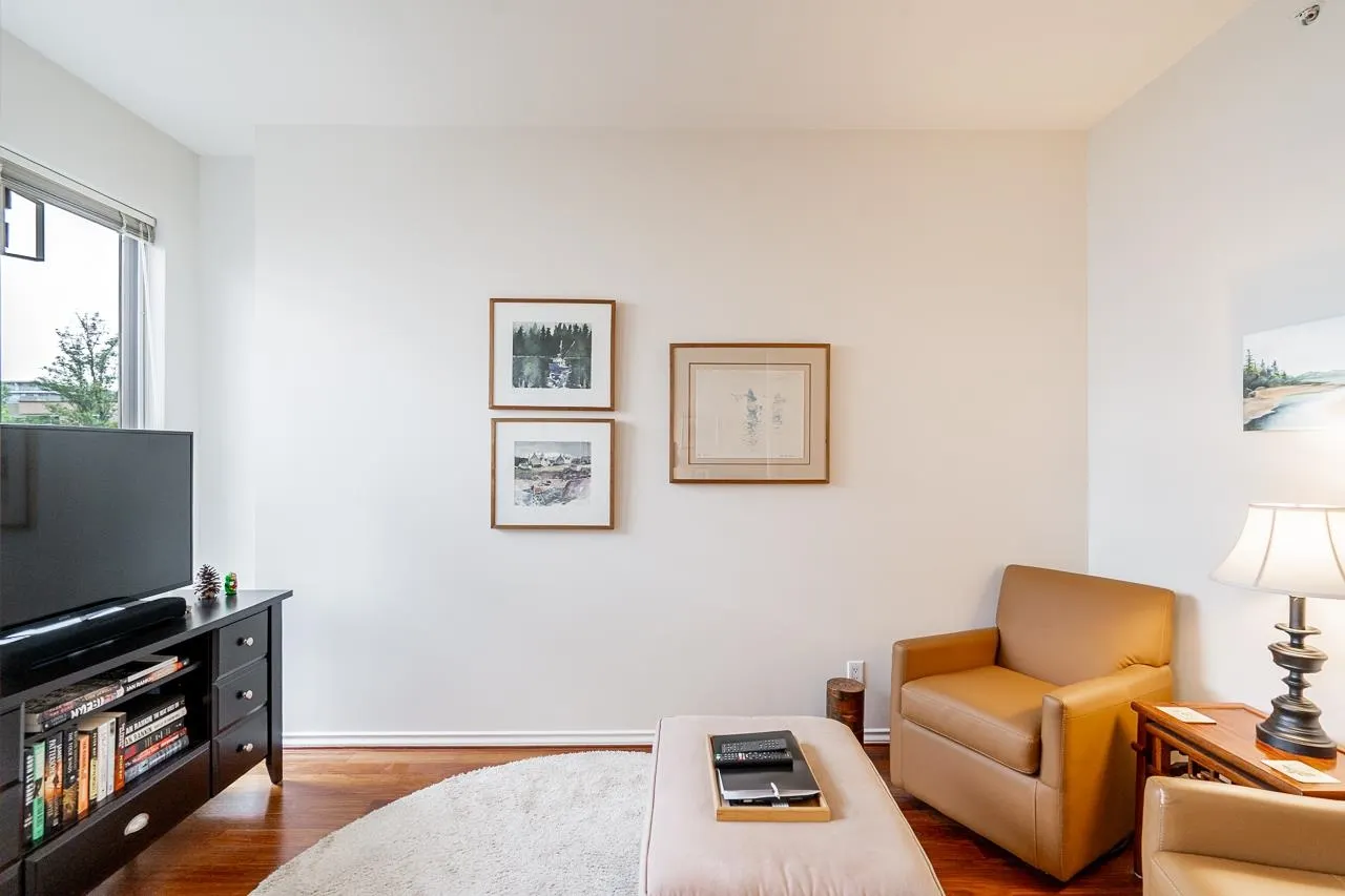 402 2175 Salal Drive