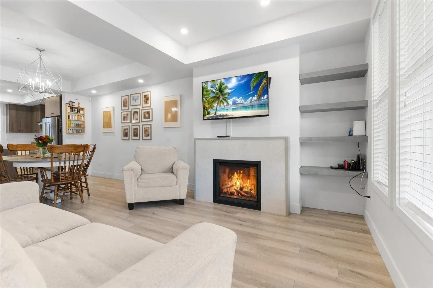 140 46211 Promontory Road