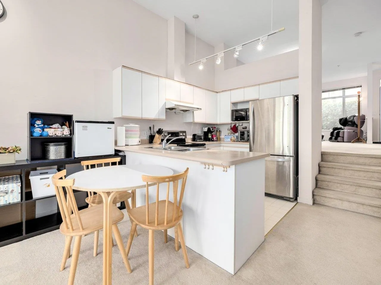 1 3576 Rainier Place