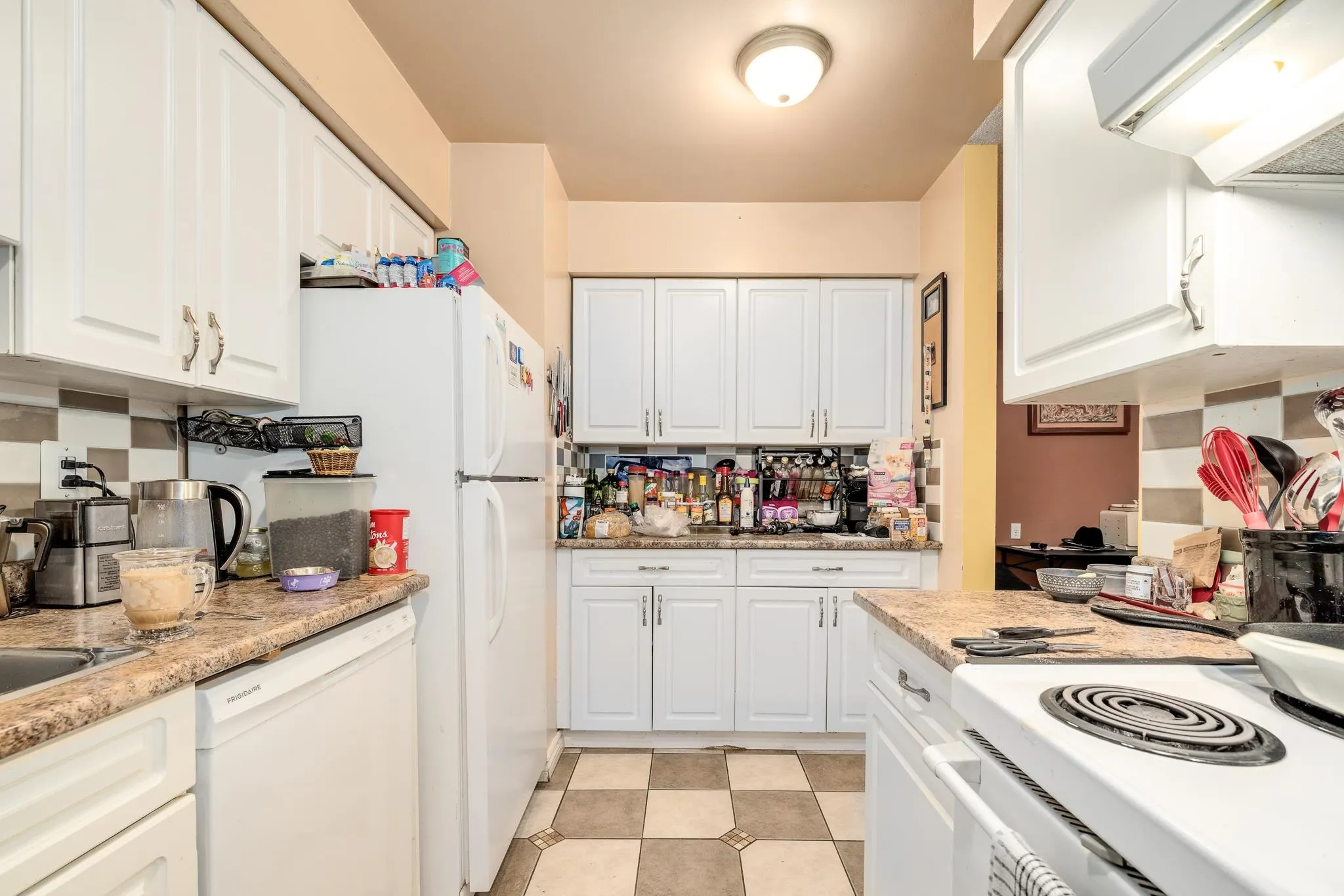 14810 Holly Park Lane