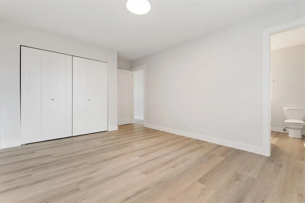 7155 Rochester Avenue