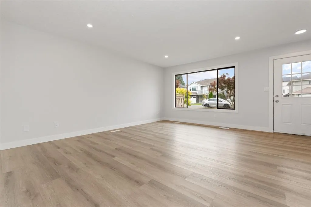 7155 Rochester Avenue