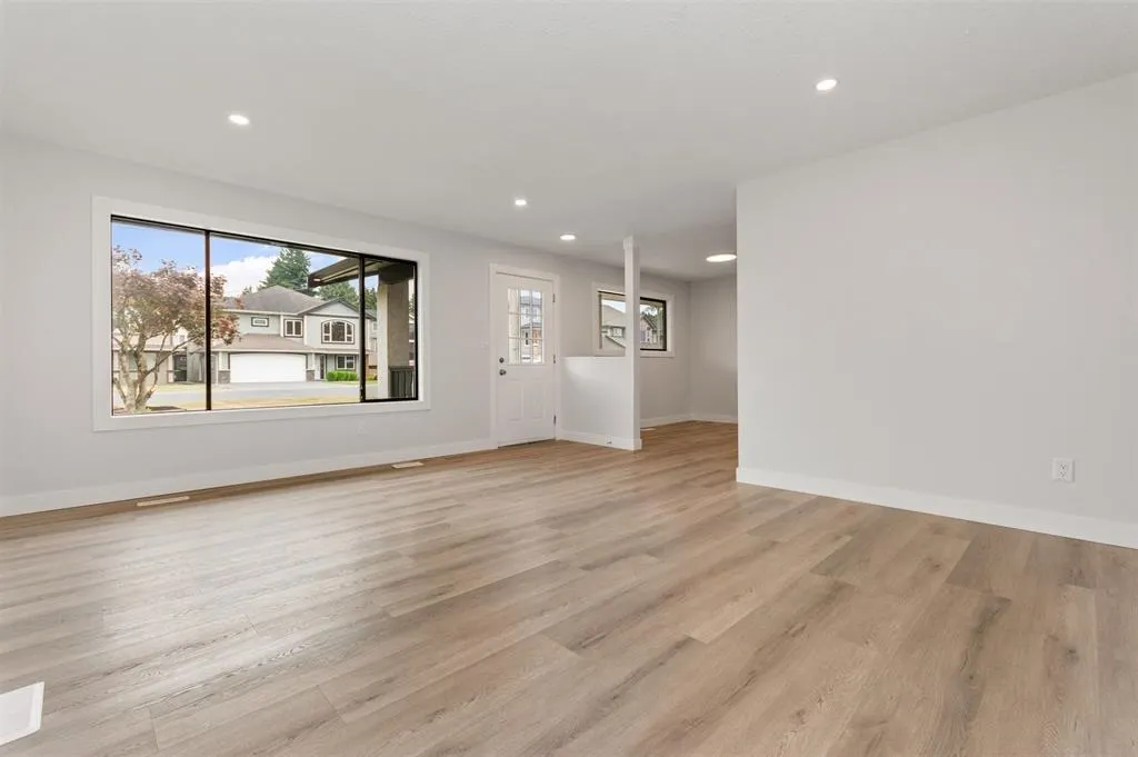 7155 Rochester Avenue